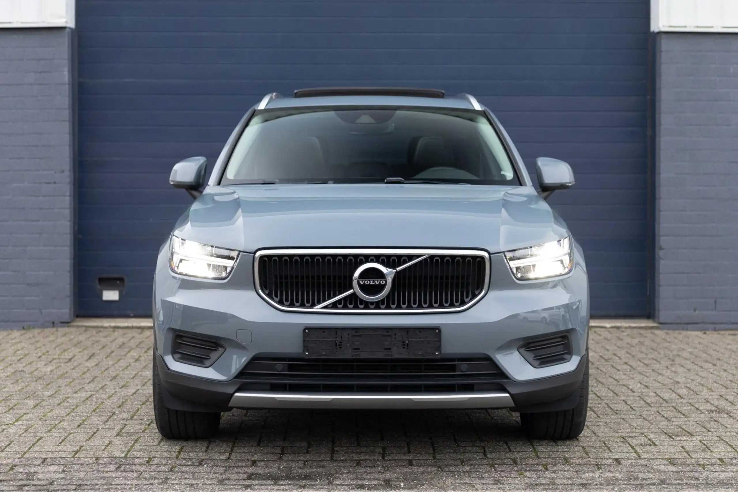 Volvo - XC40