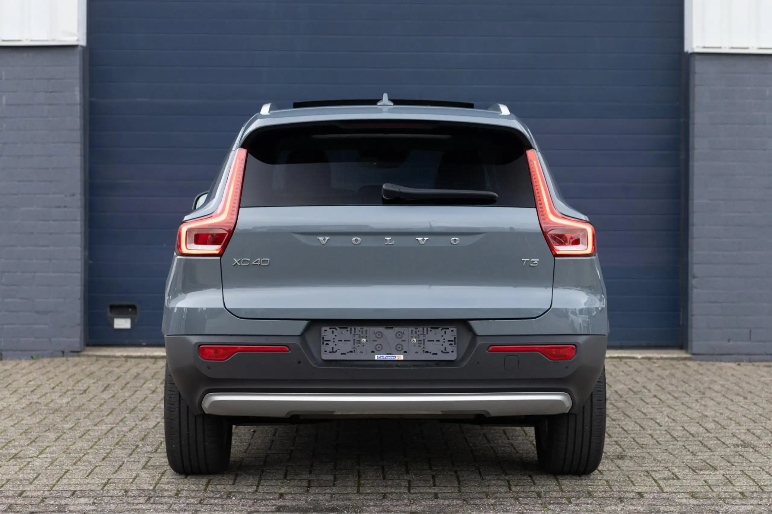 Volvo - XC40