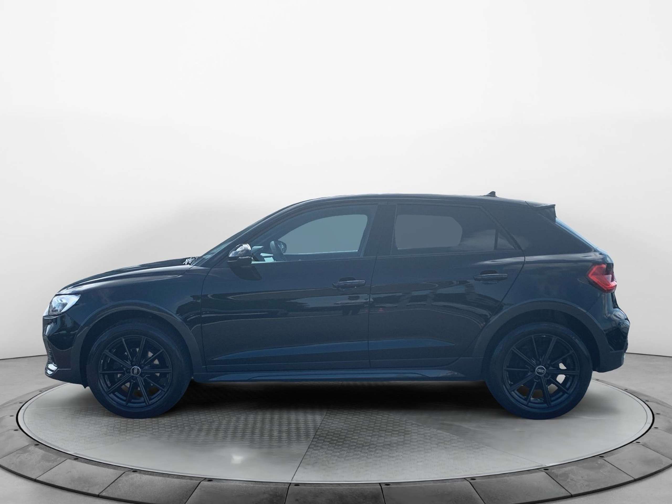 Audi - A1