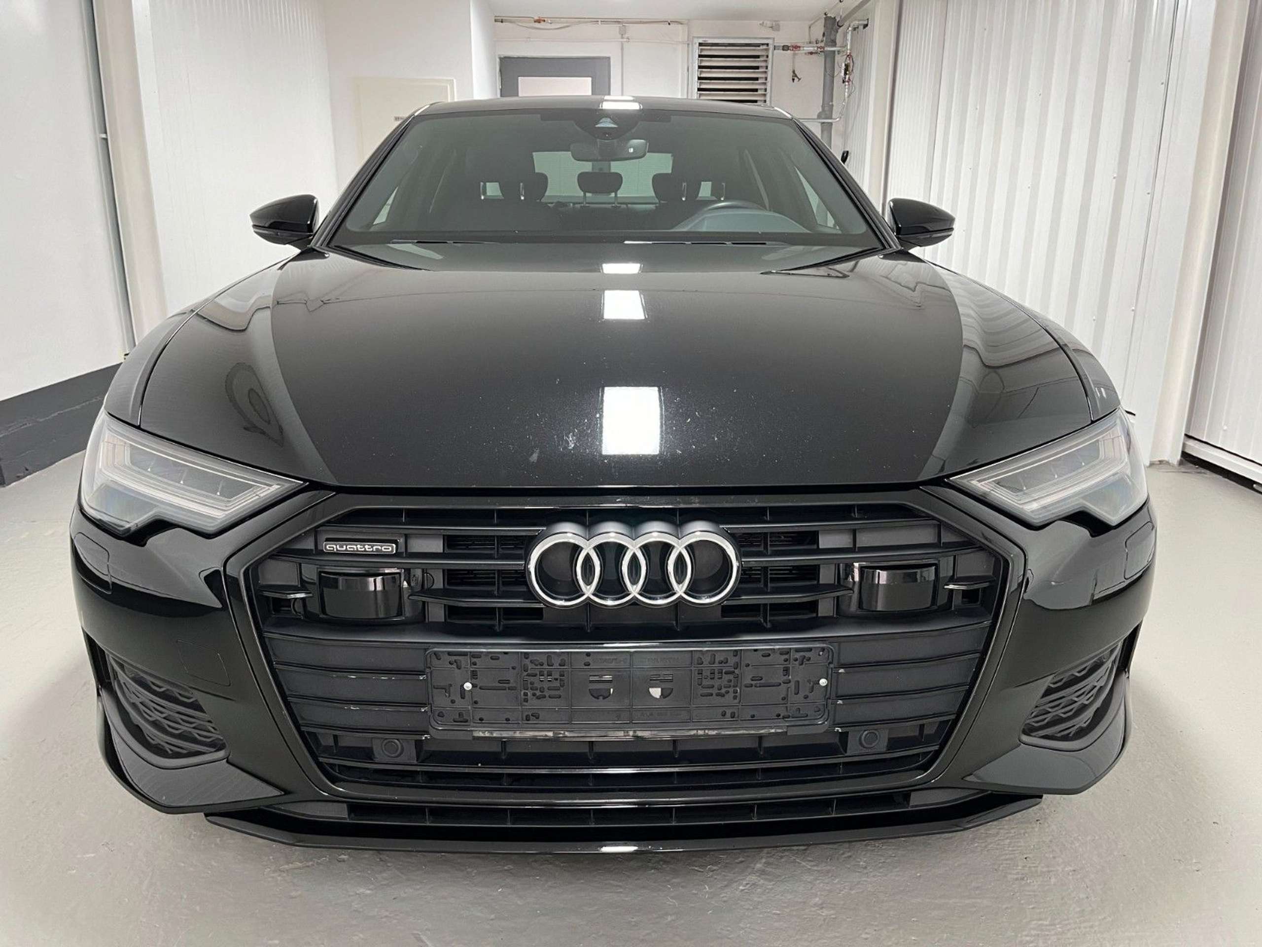 Audi - A6