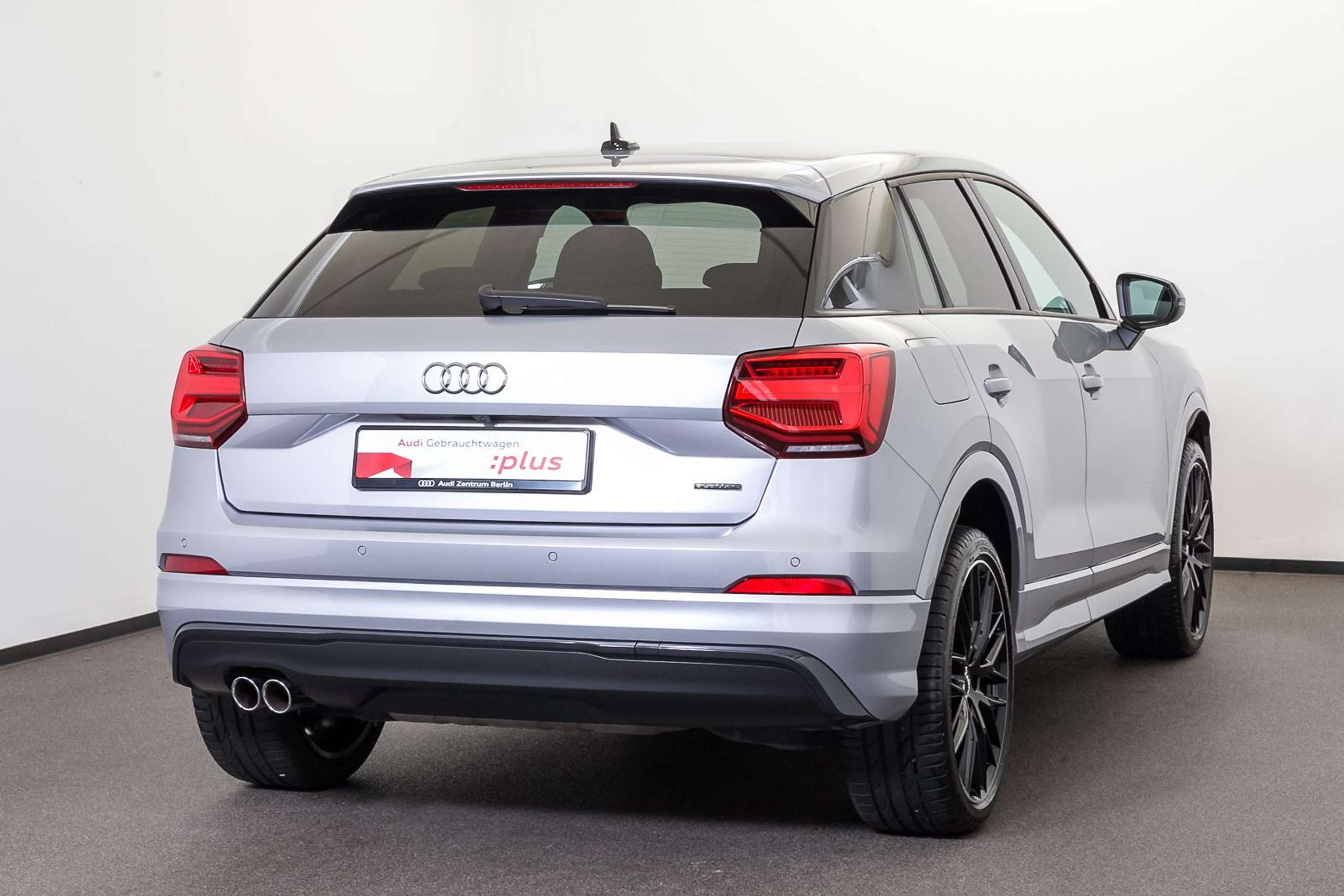 Audi - Q2