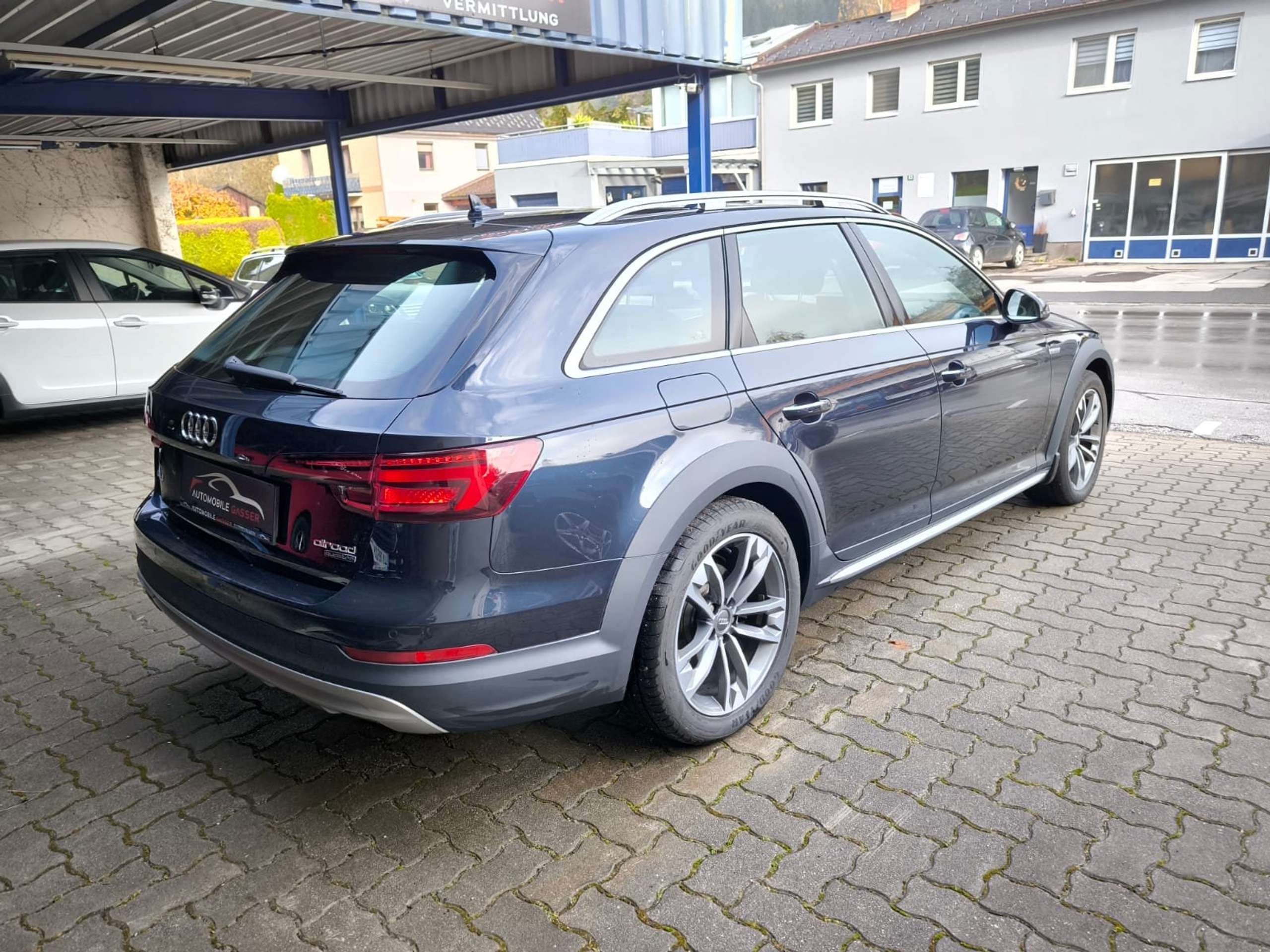 Audi - A4 allroad