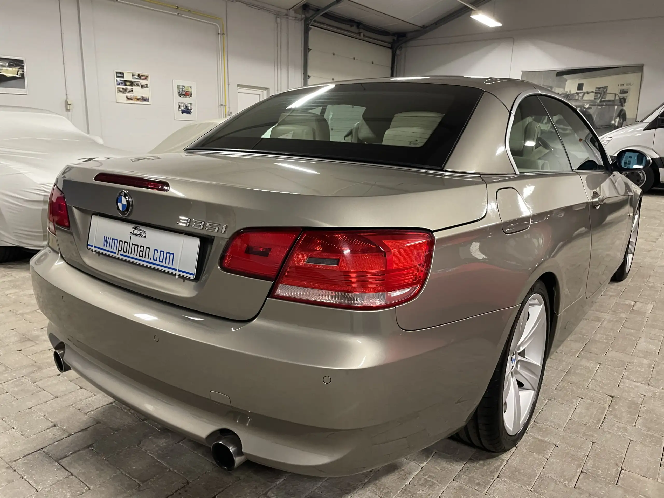 BMW - 335