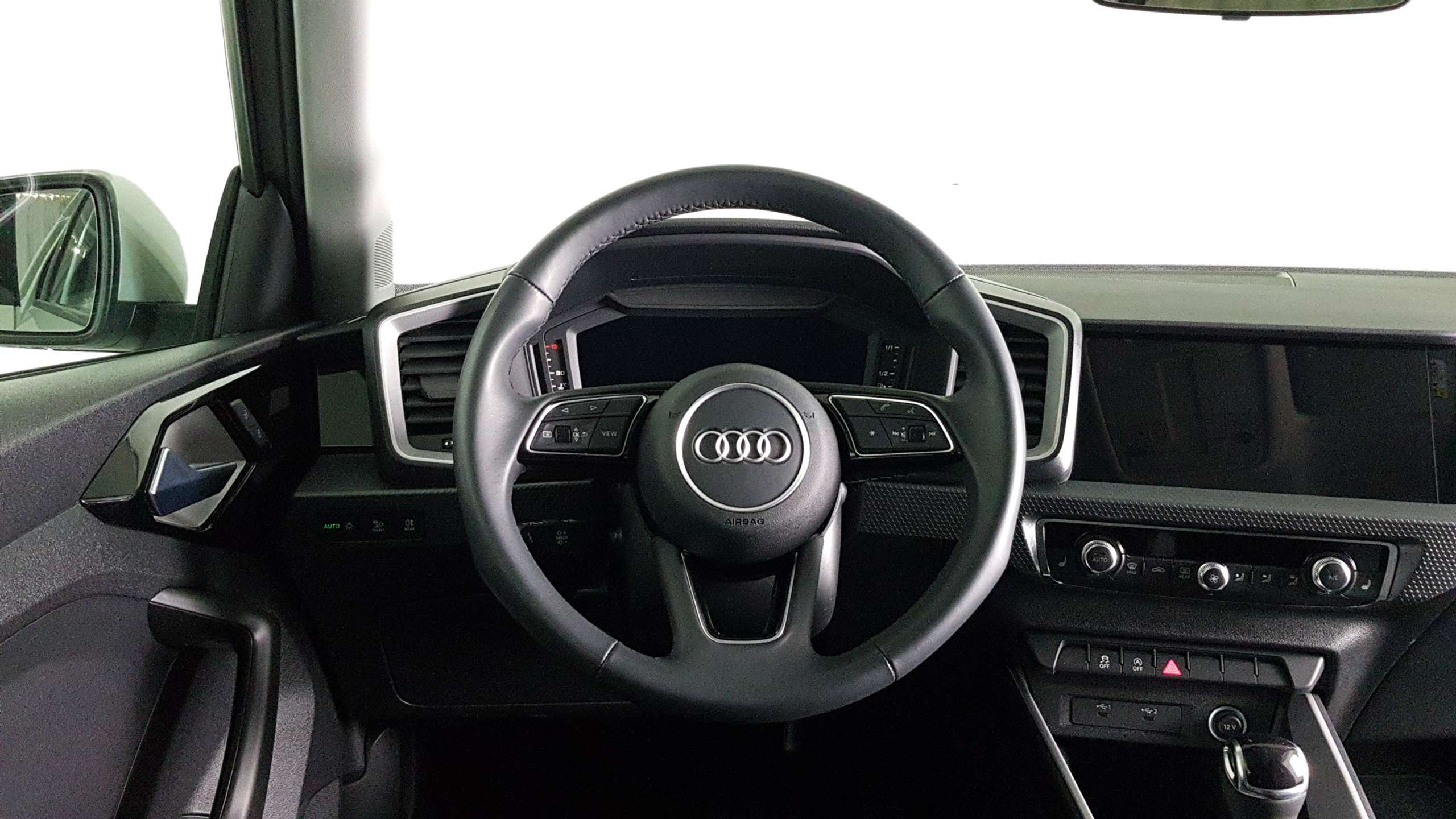 Audi - A1