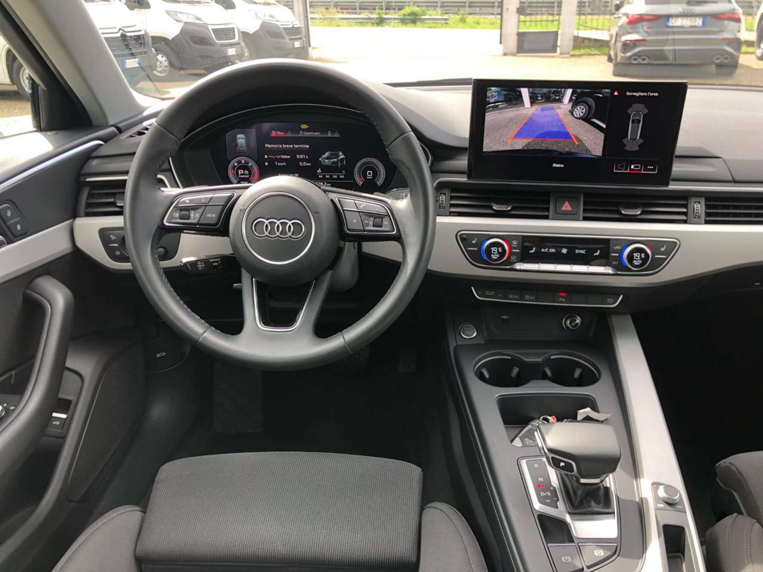 Audi - A4