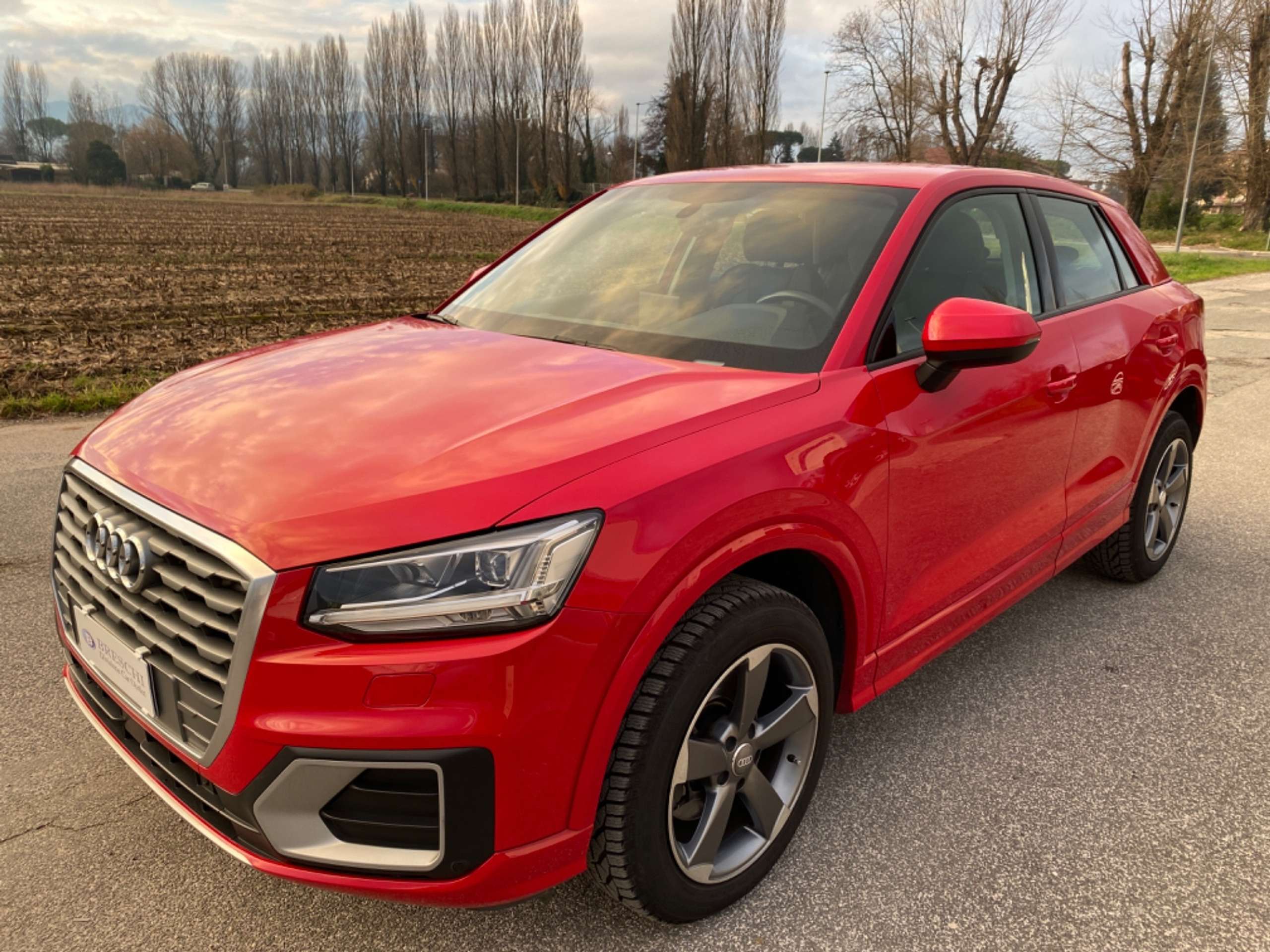 Audi - Q2