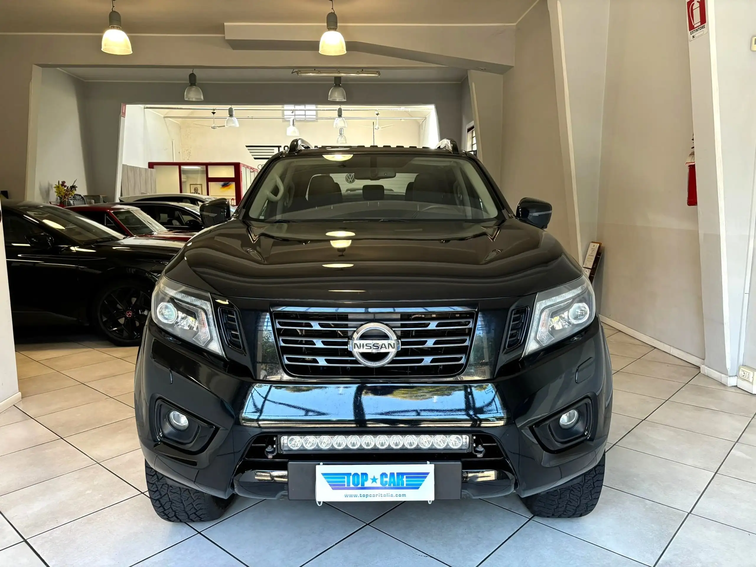 Nissan - Navara