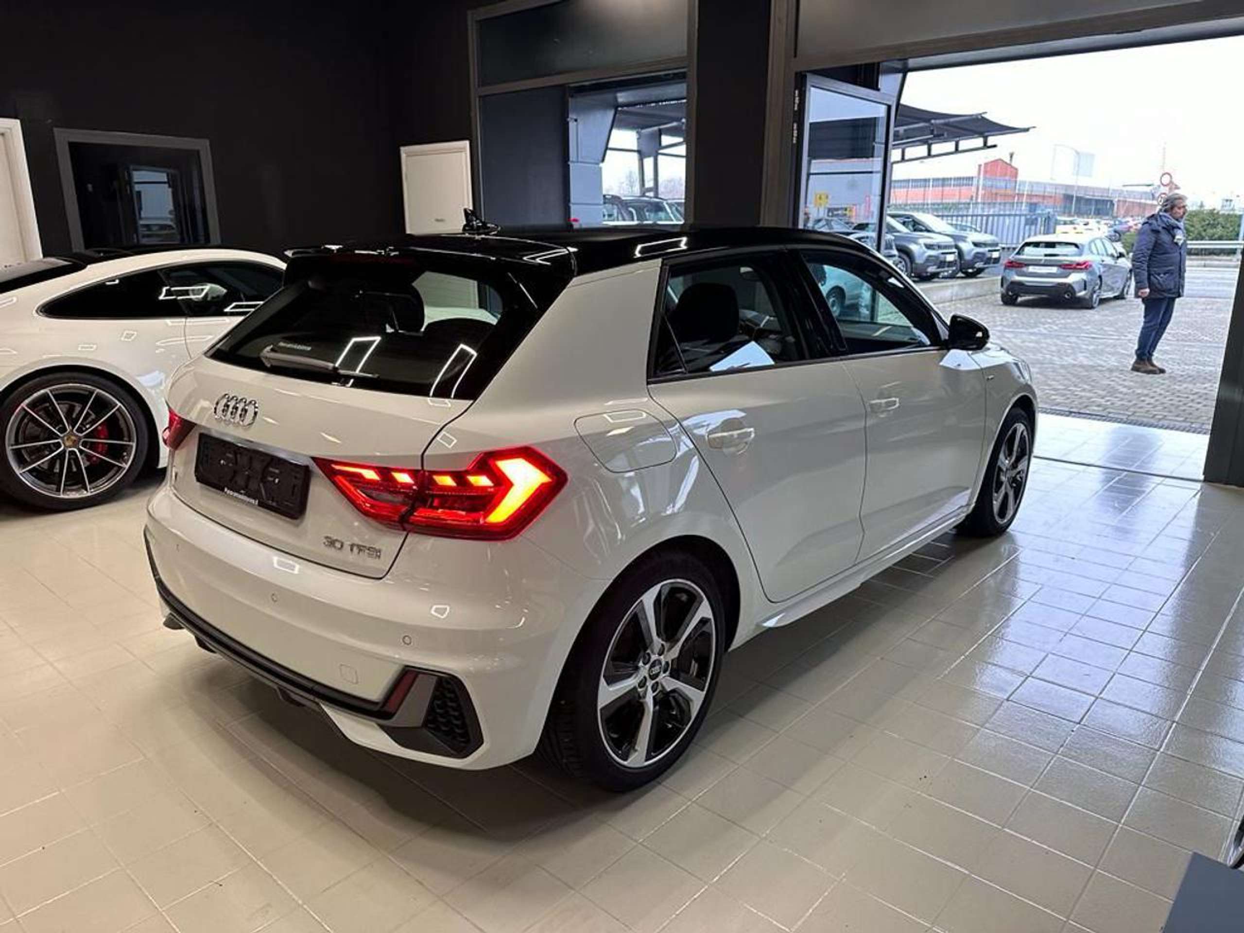 Audi - A1