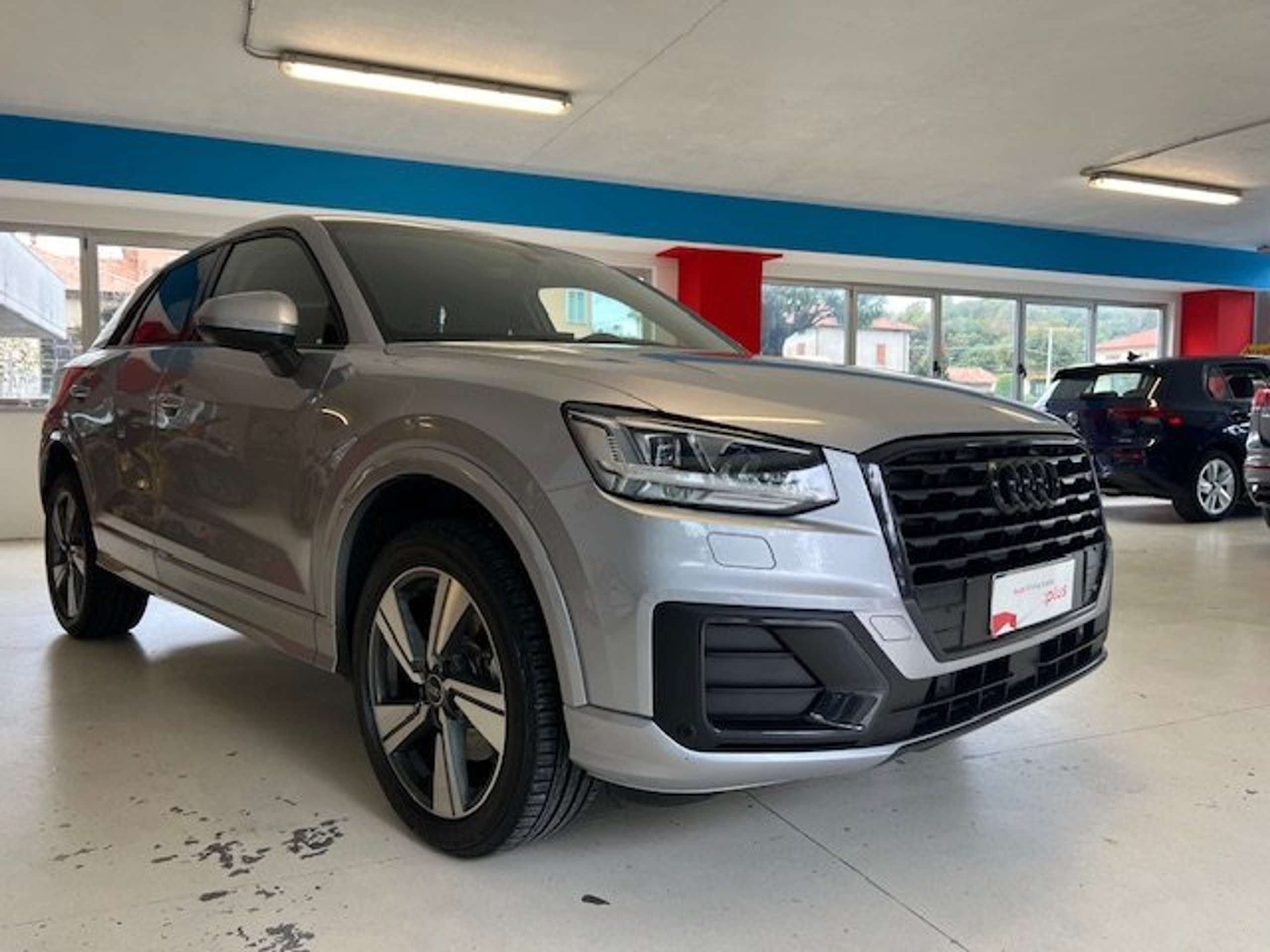 Audi - Q2