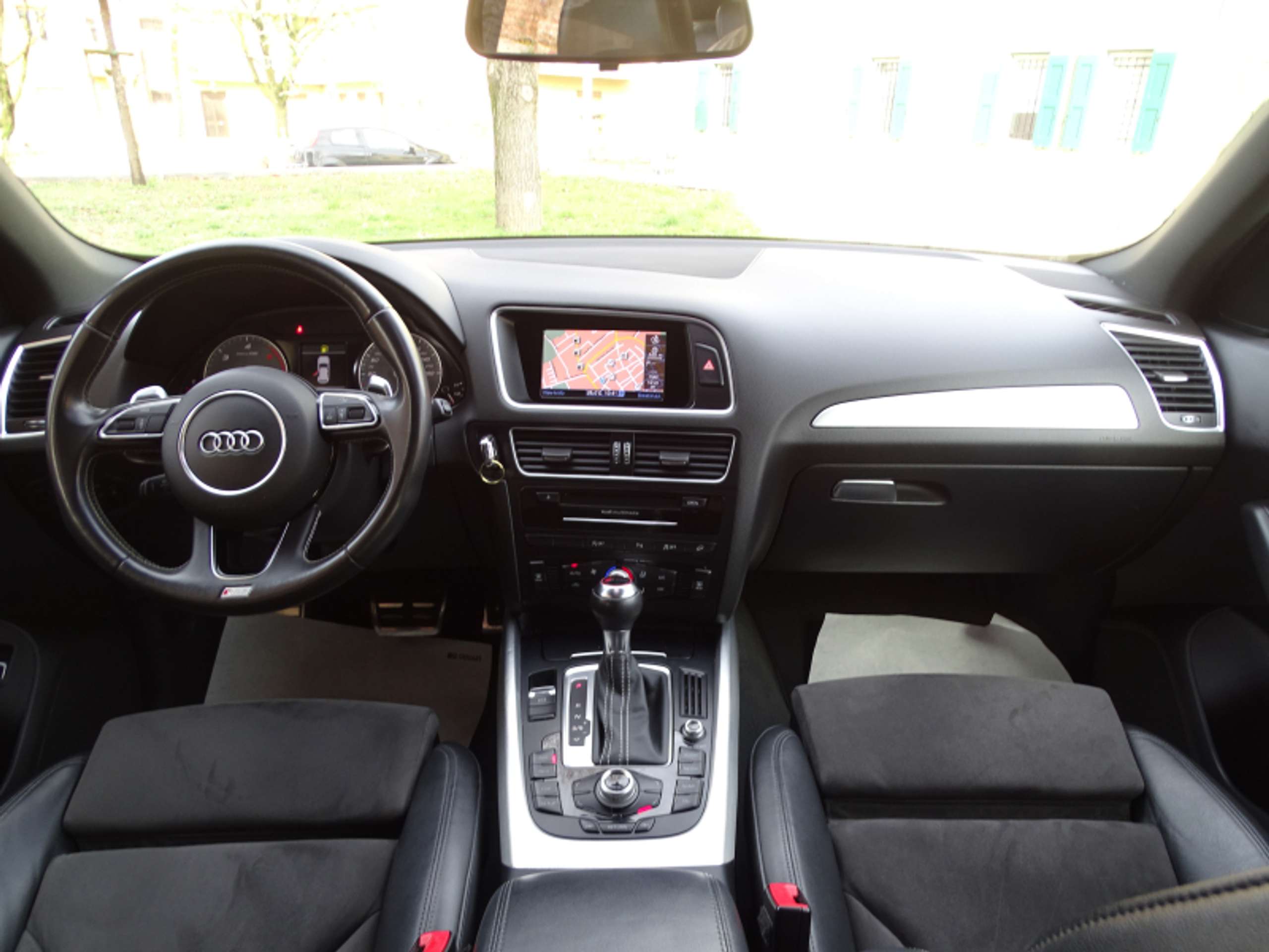 Audi - SQ5