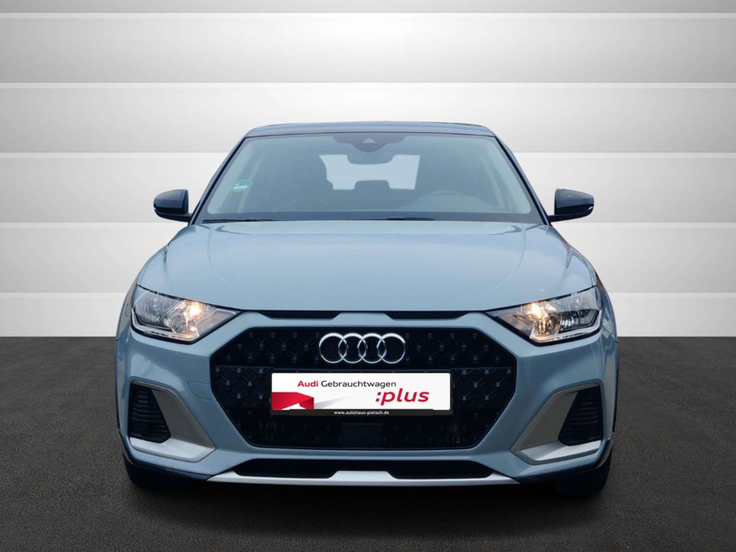 Audi - A1