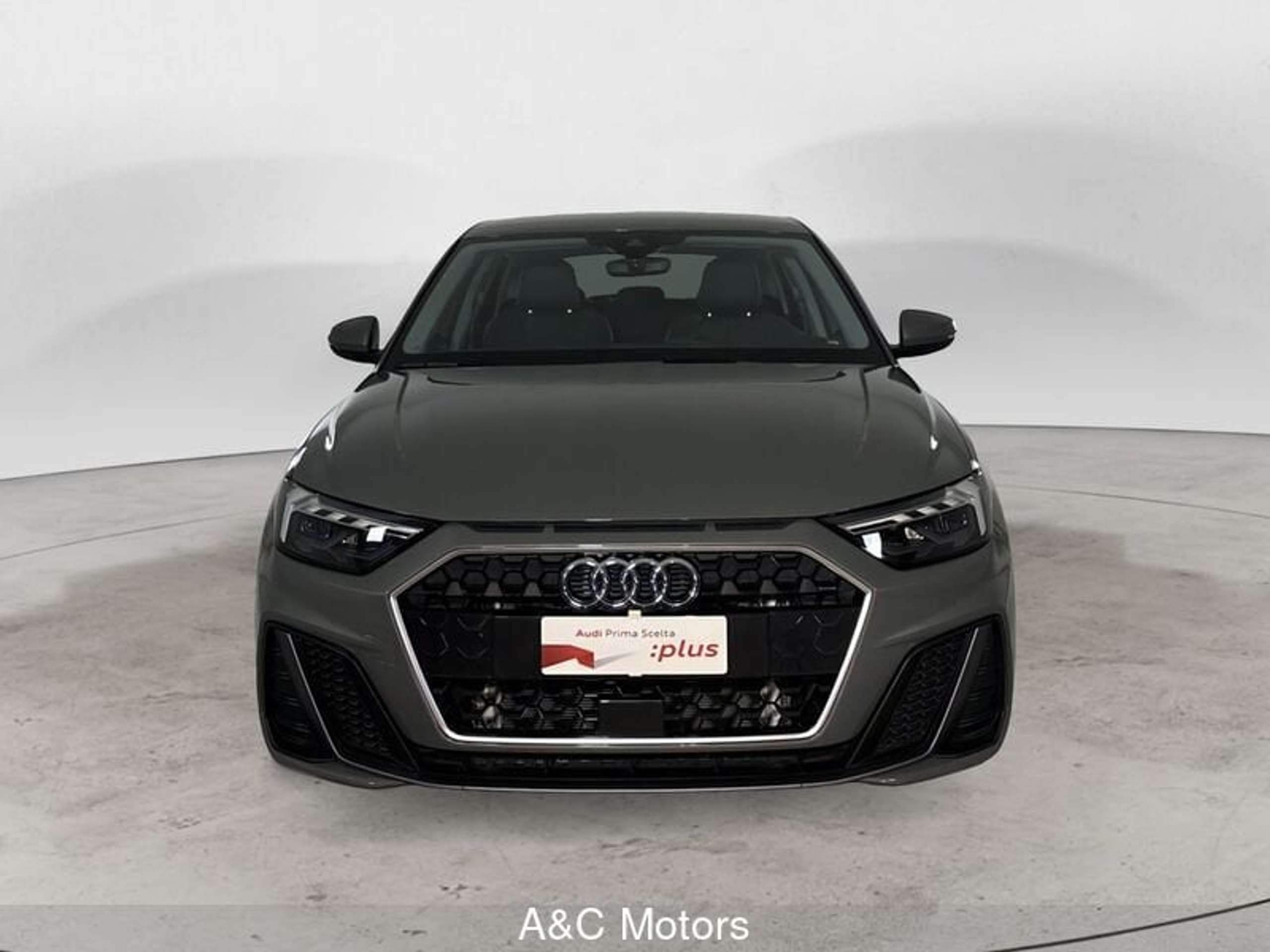 Audi - A1