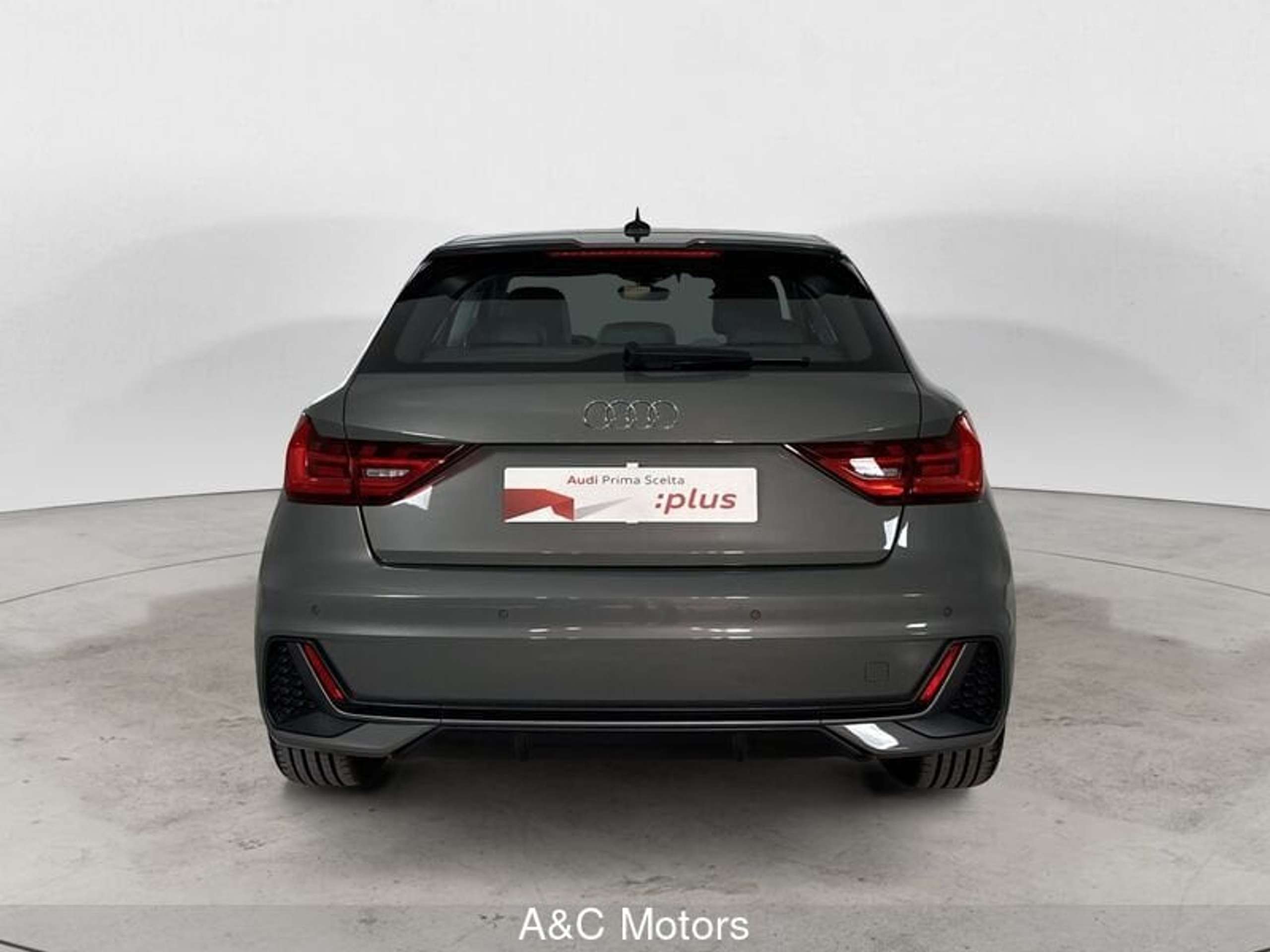 Audi - A1