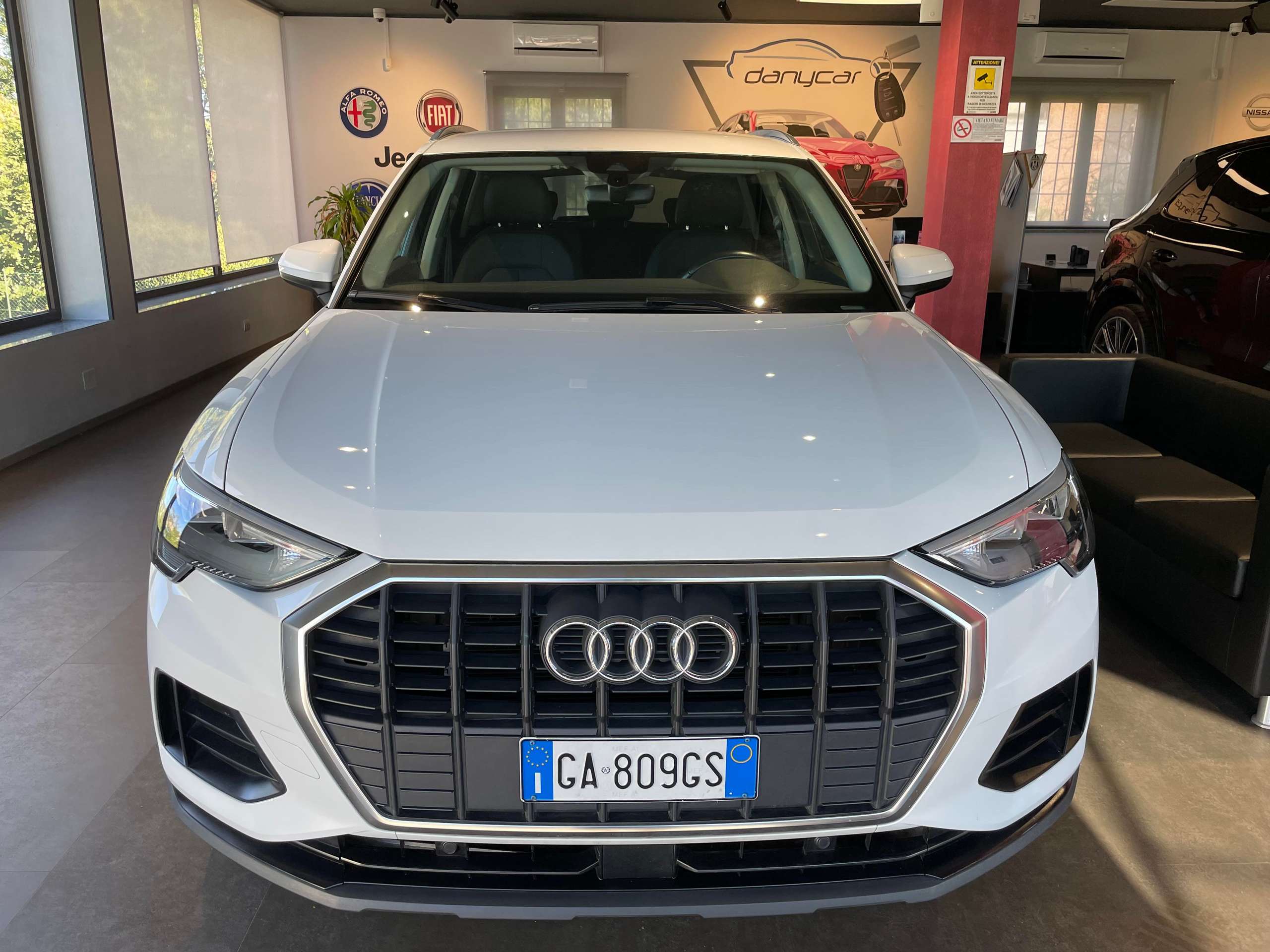 Audi - Q3