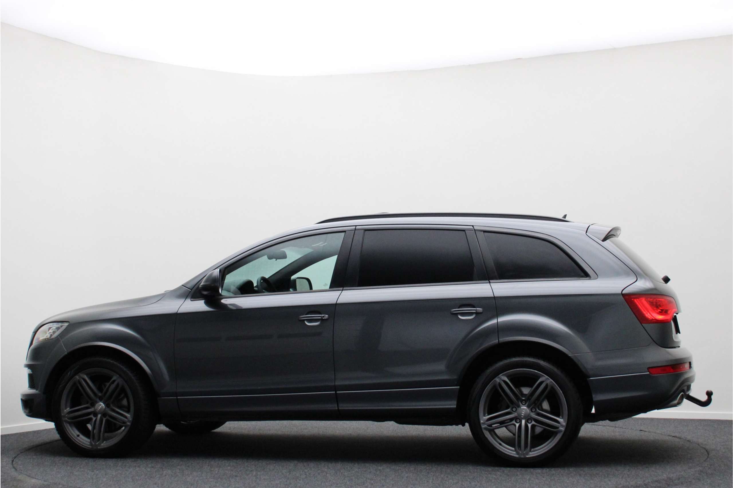 Audi - Q7