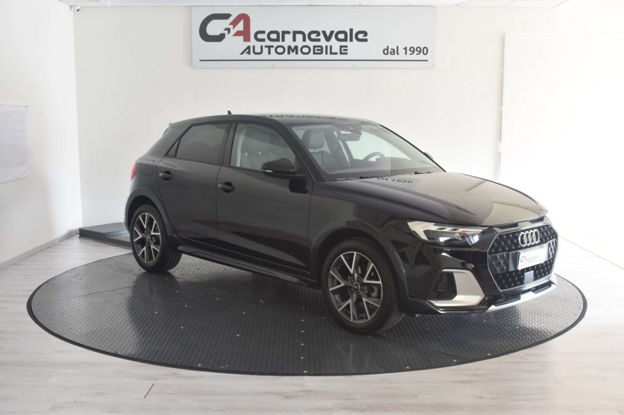 Audi - A1