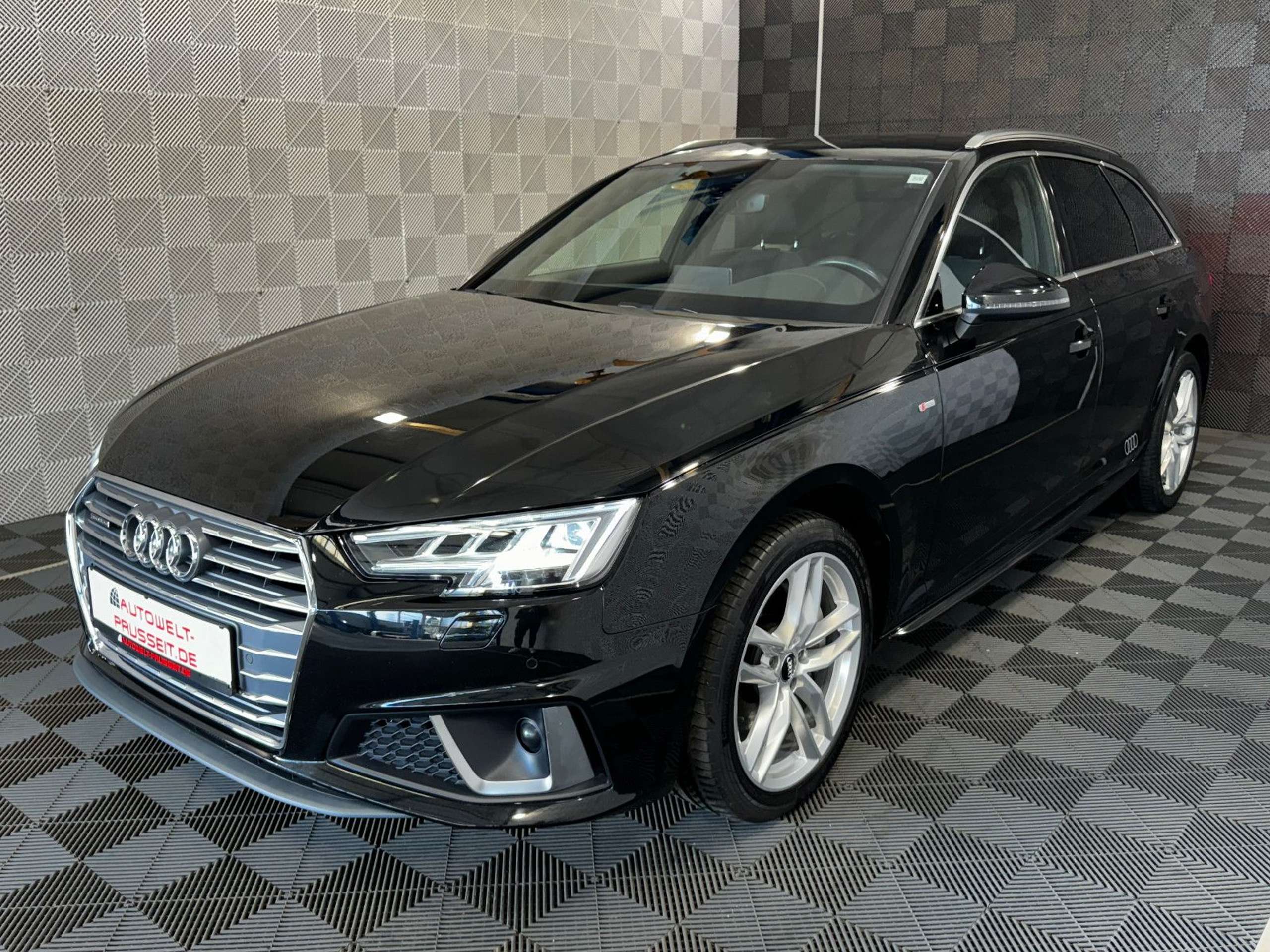 Audi - A4