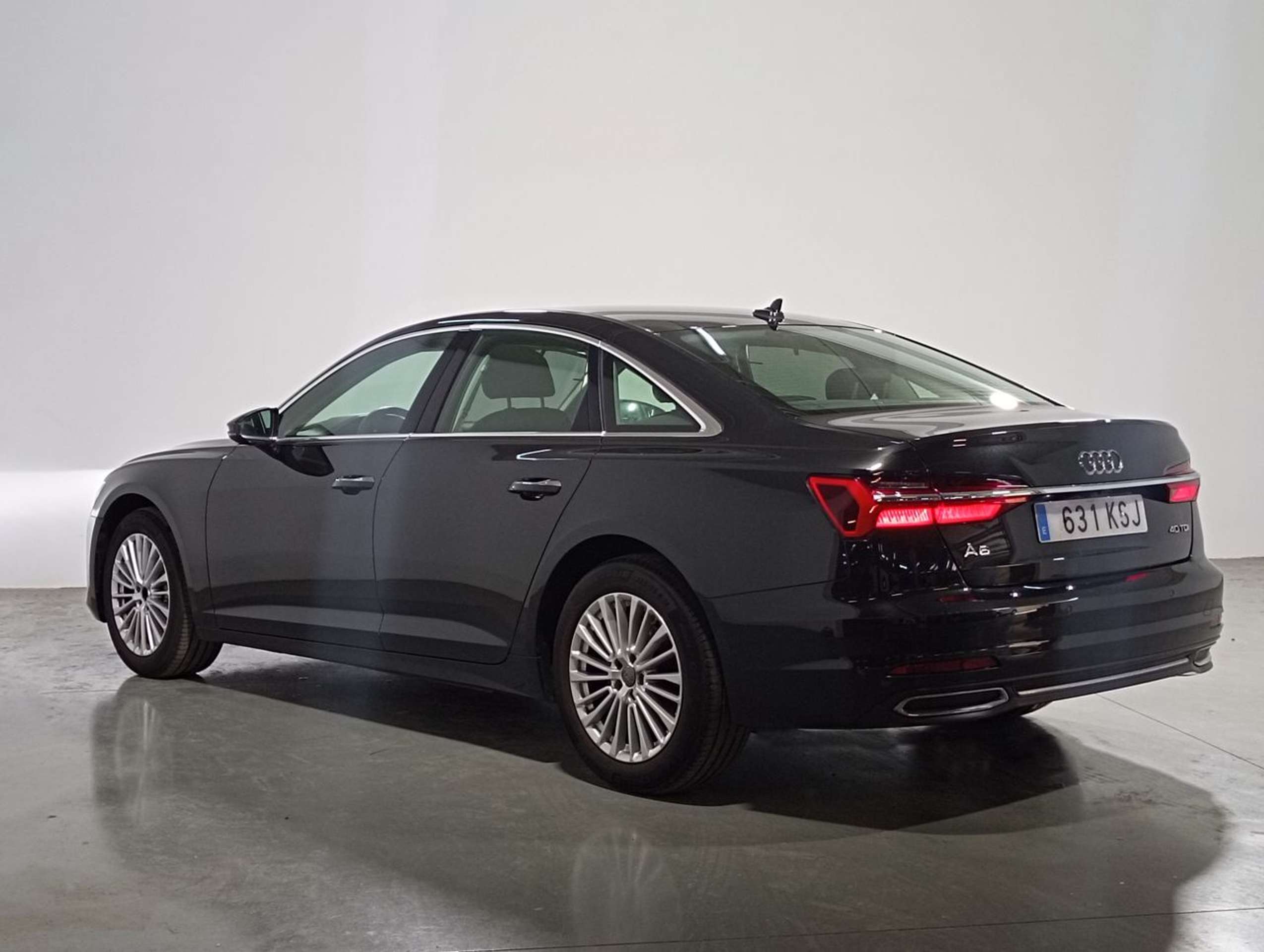 Audi - A6