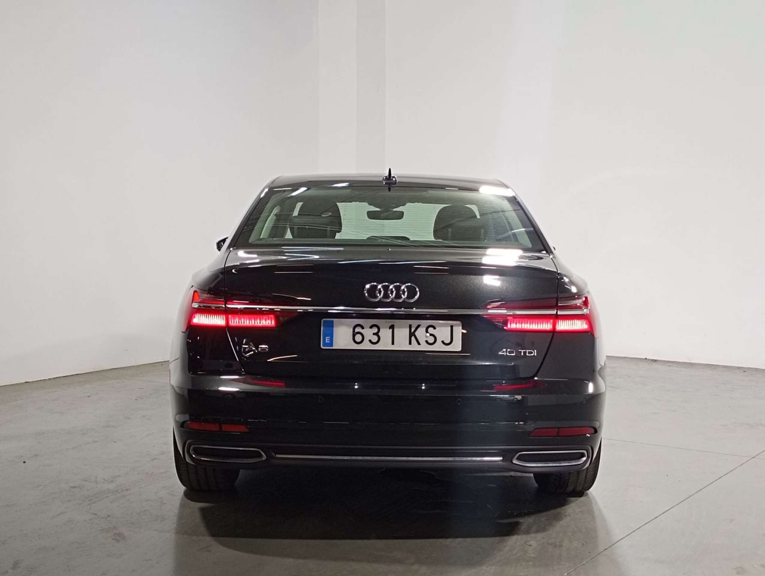 Audi - A6