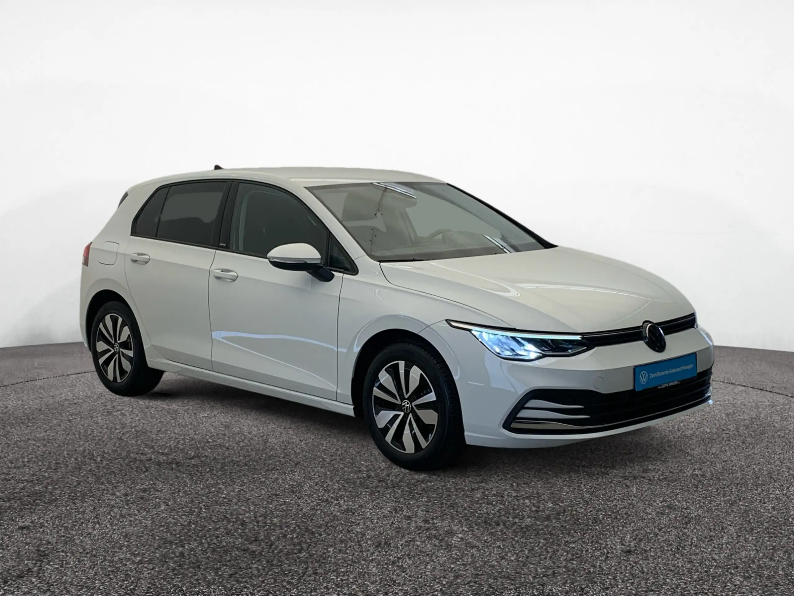 Volkswagen - Golf