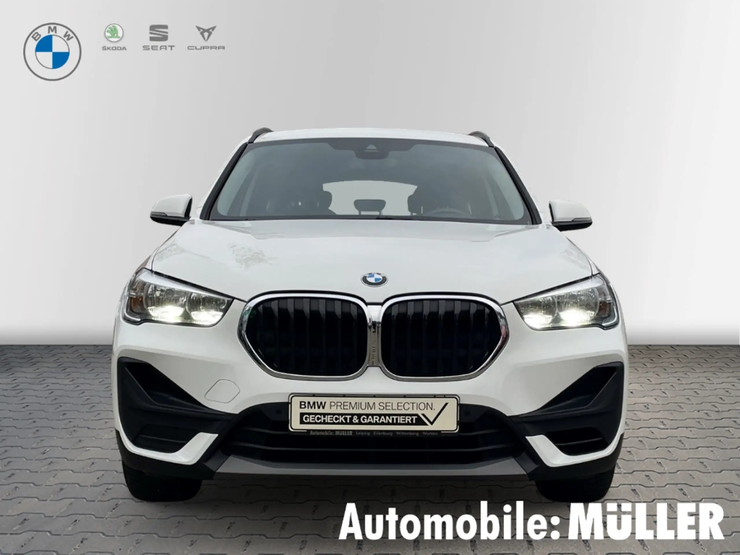 BMW - X1