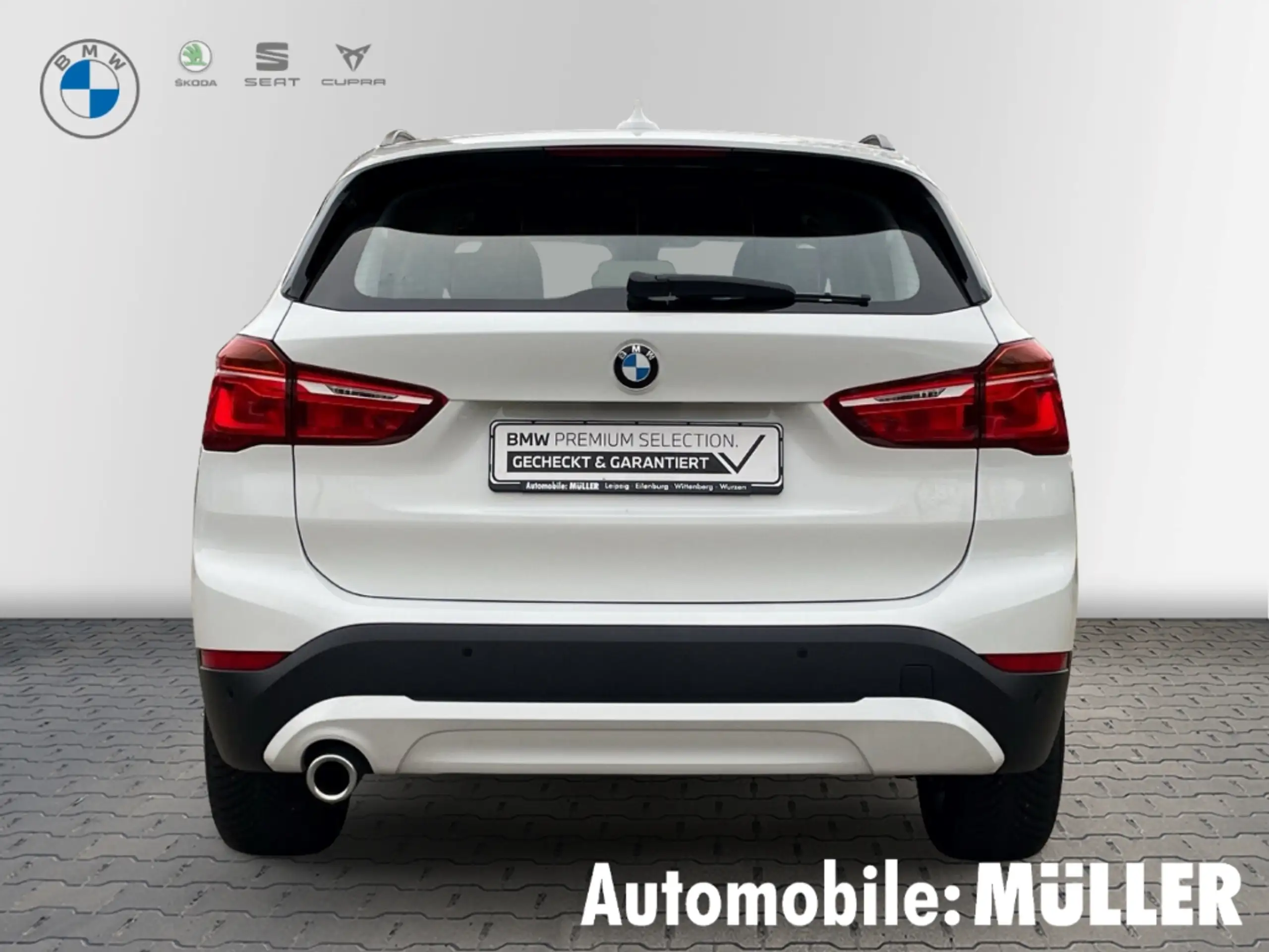 BMW - X1