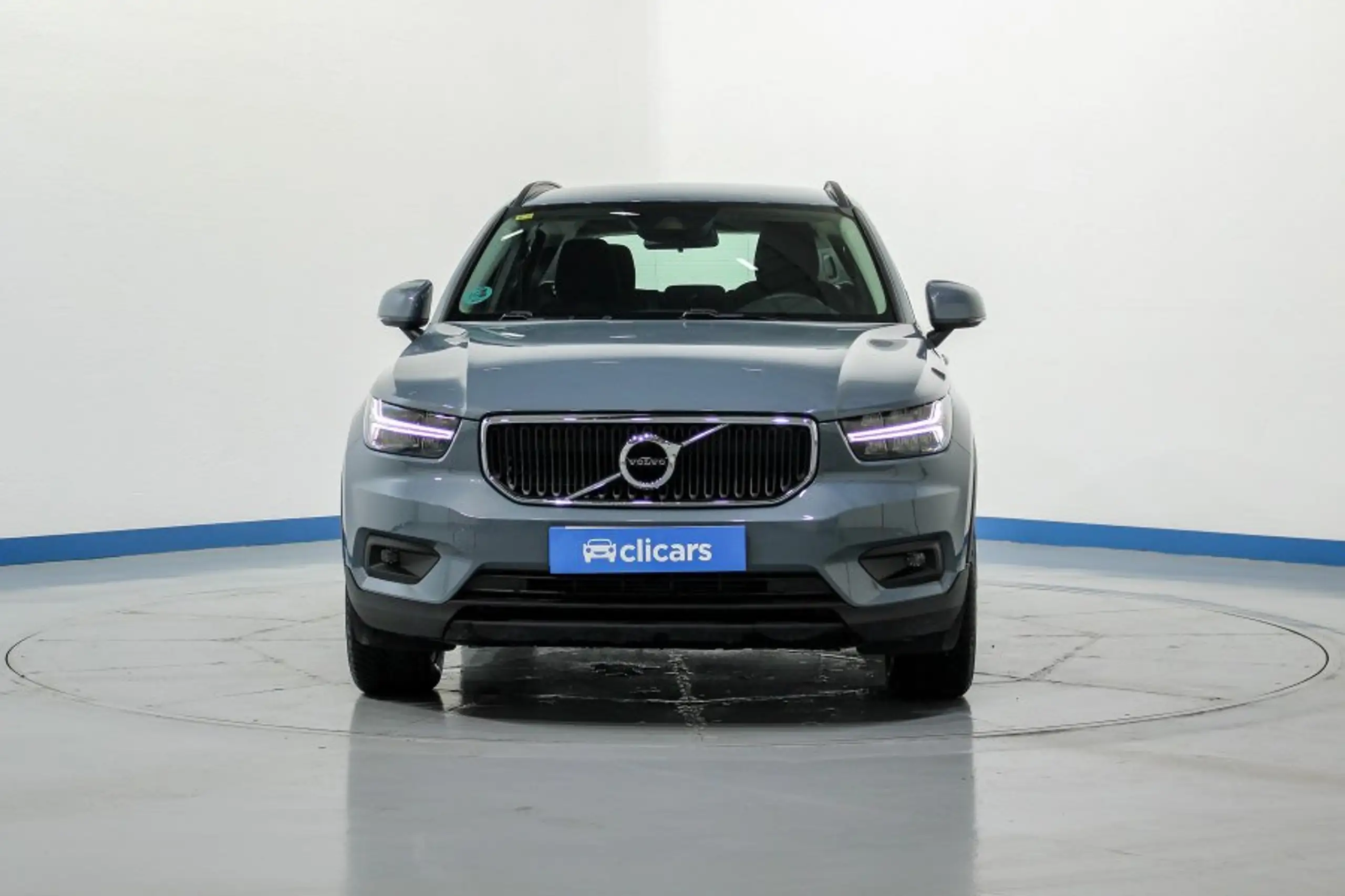 Volvo - XC40