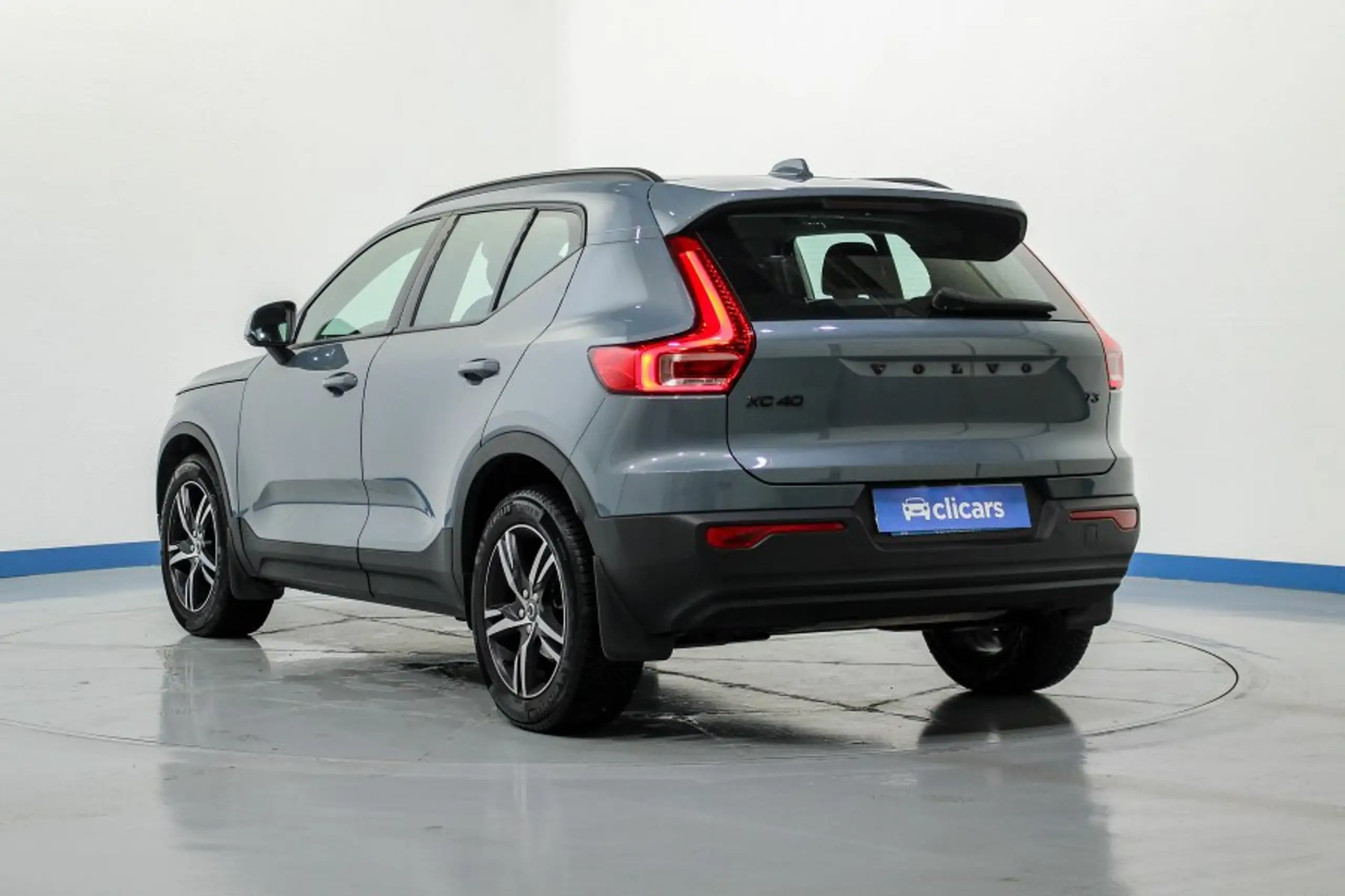 Volvo - XC40