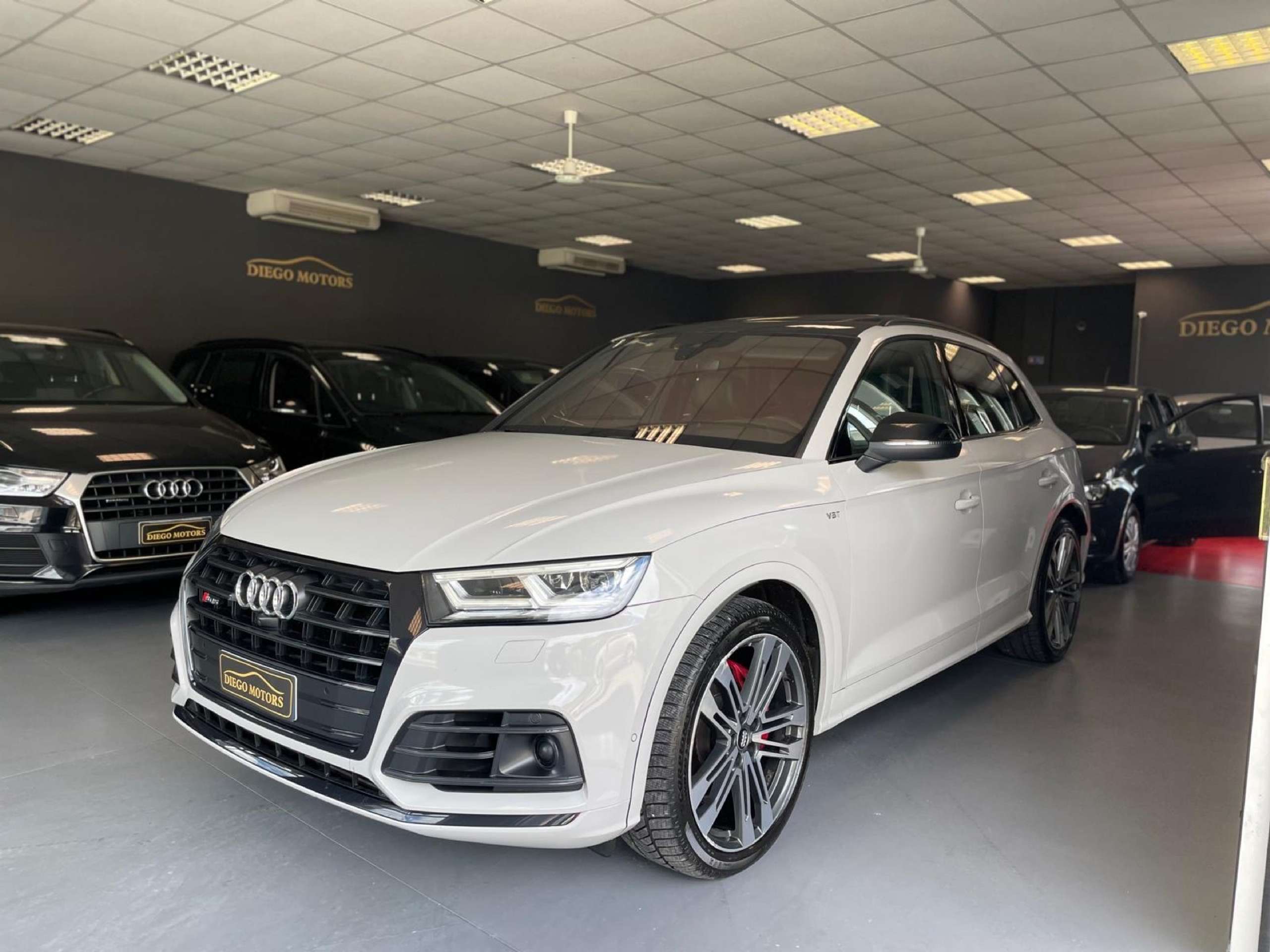 Audi - SQ5