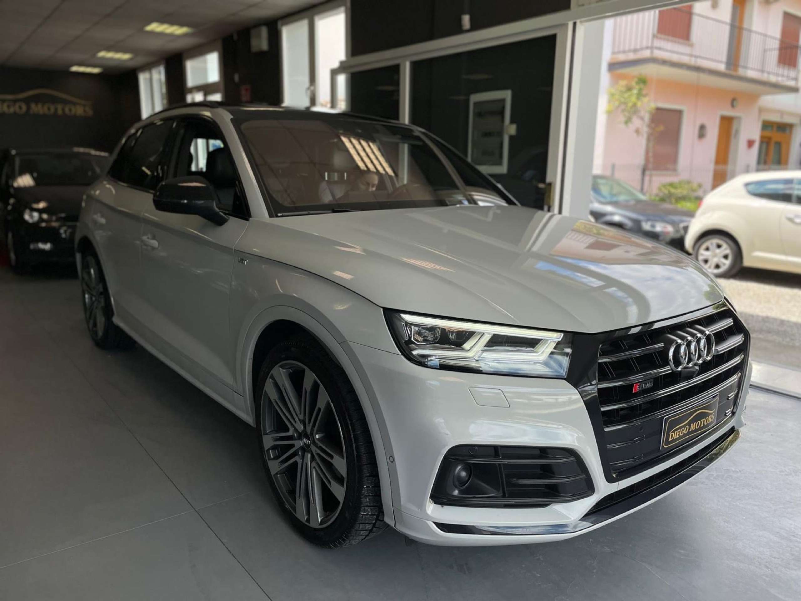 Audi - SQ5