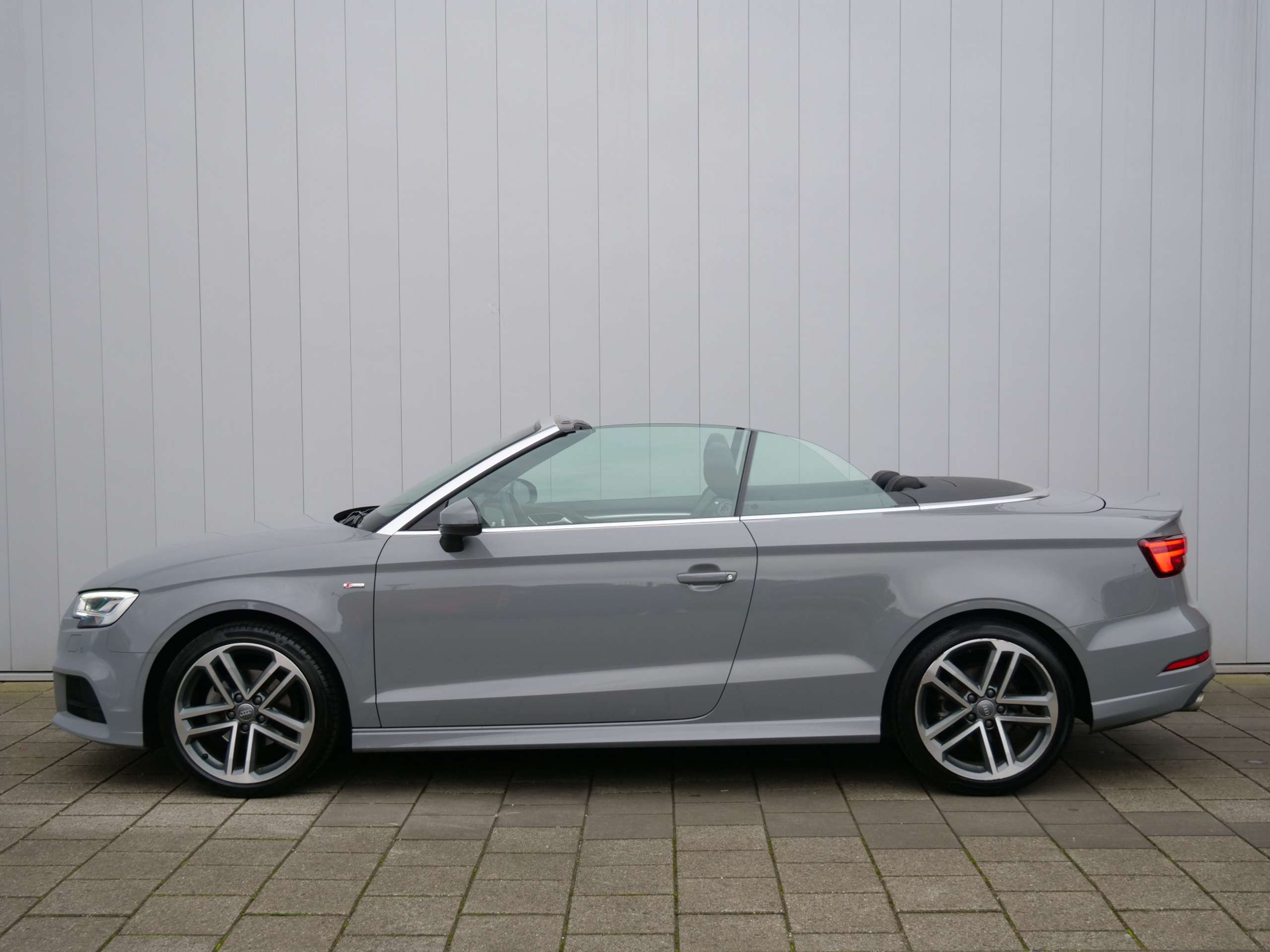 Audi - A3