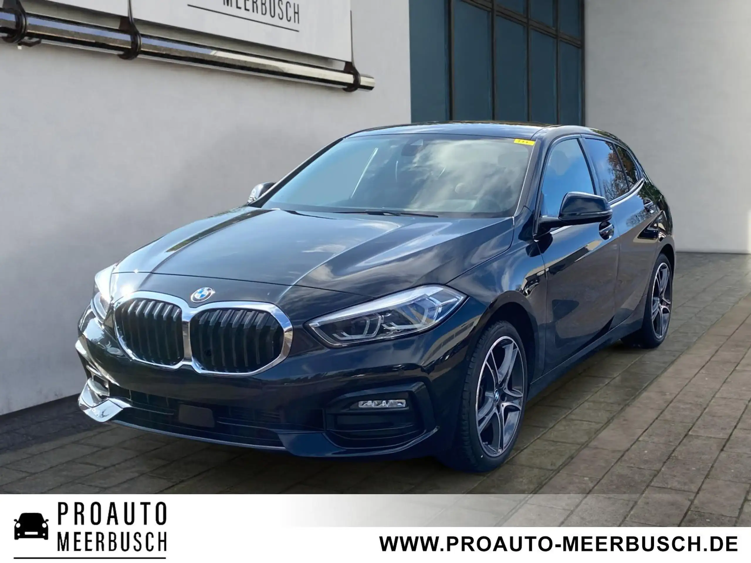 BMW 118 2021