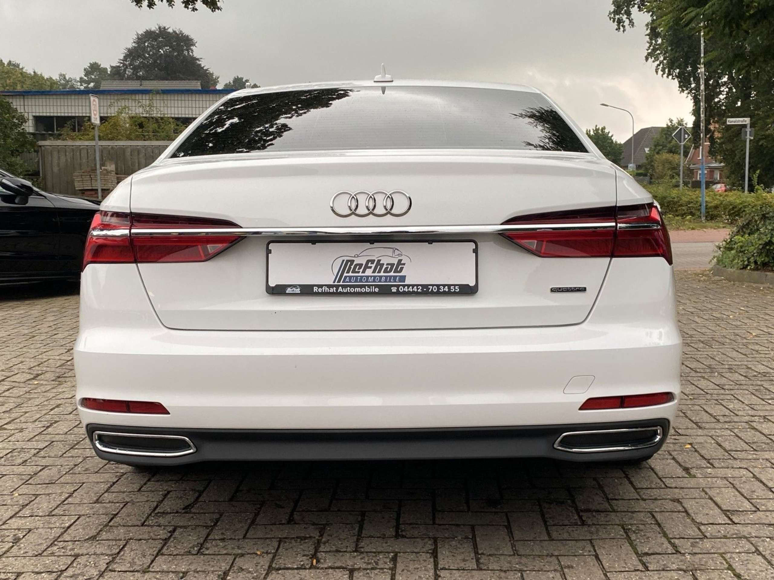 Audi - A6