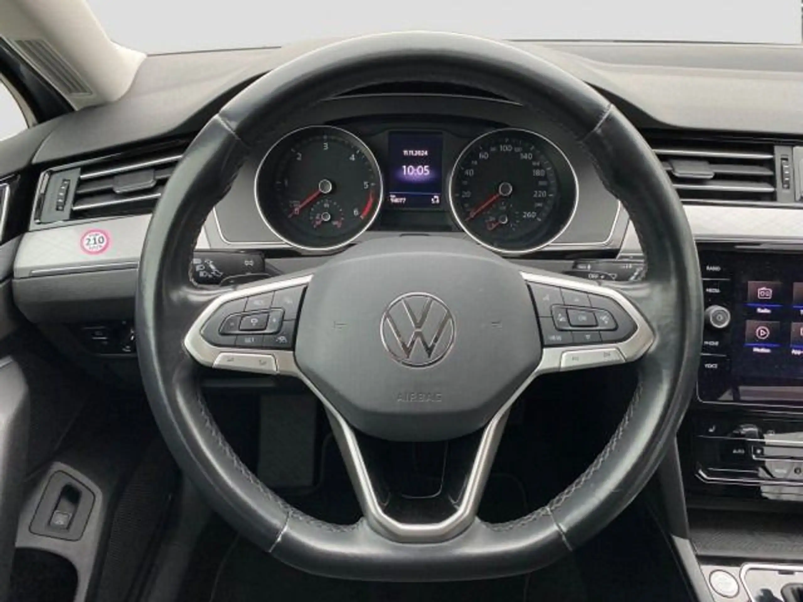 Volkswagen - Passat Variant