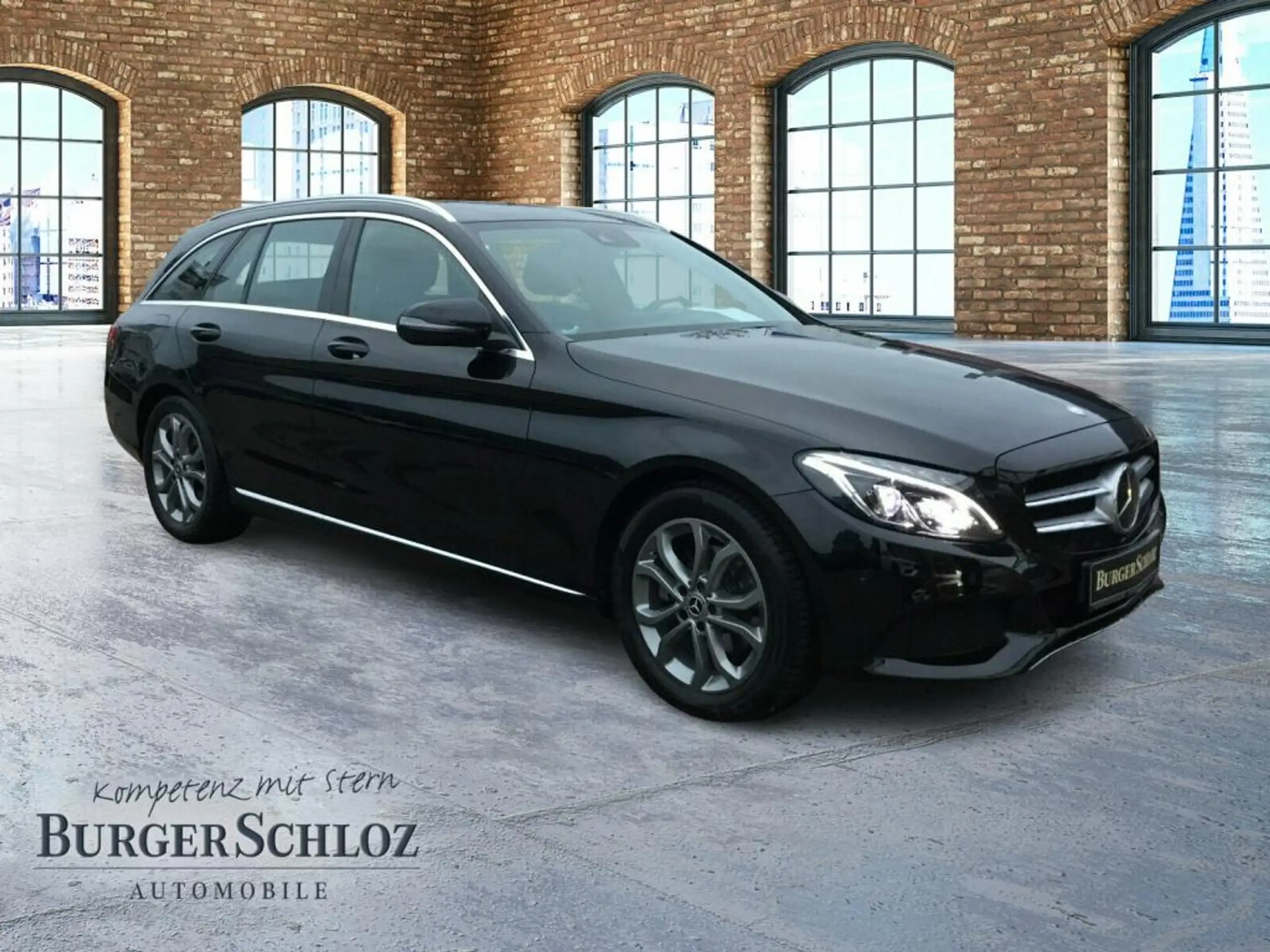 Mercedes-Benz - C 220