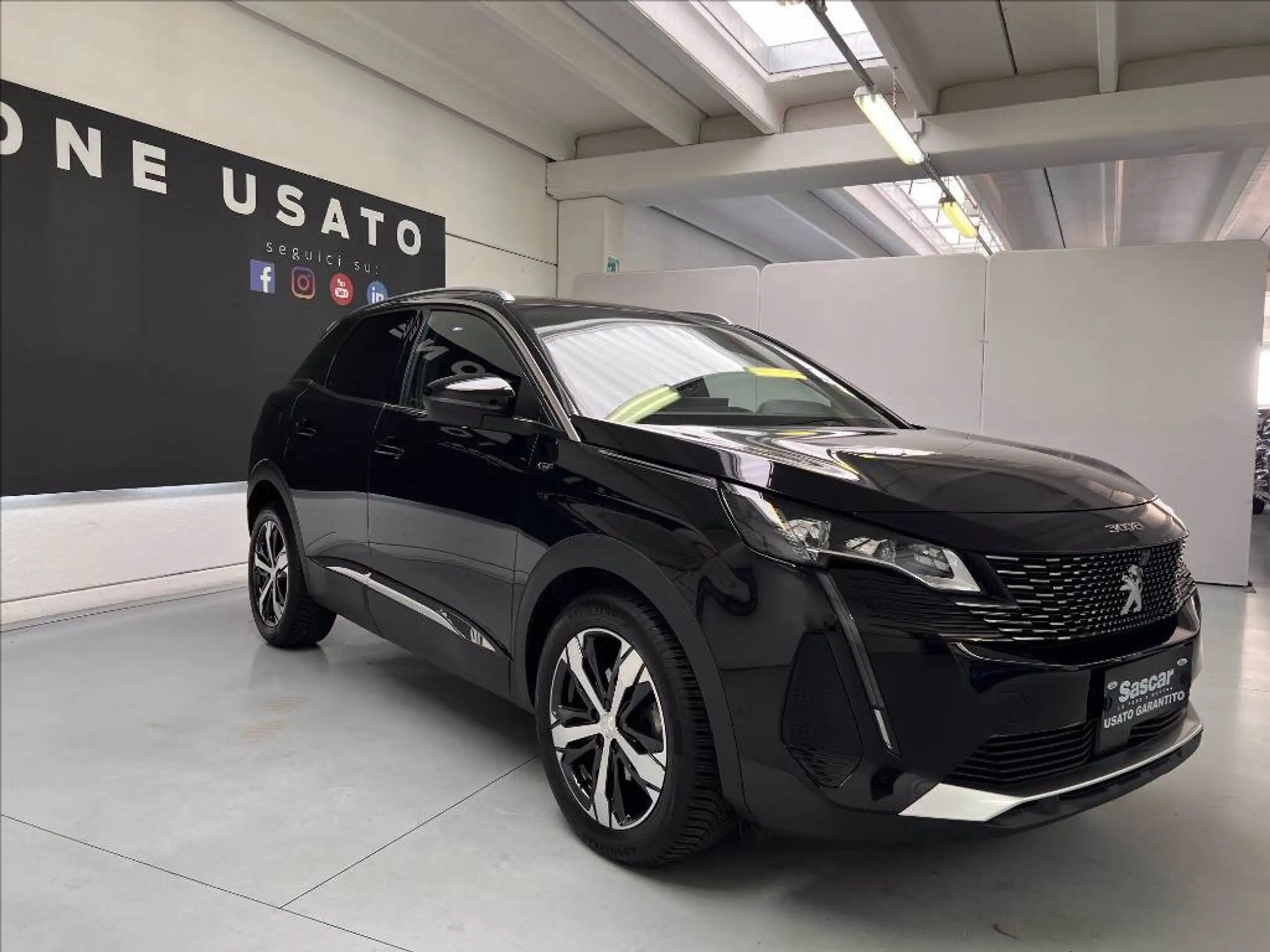 Peugeot - 3008