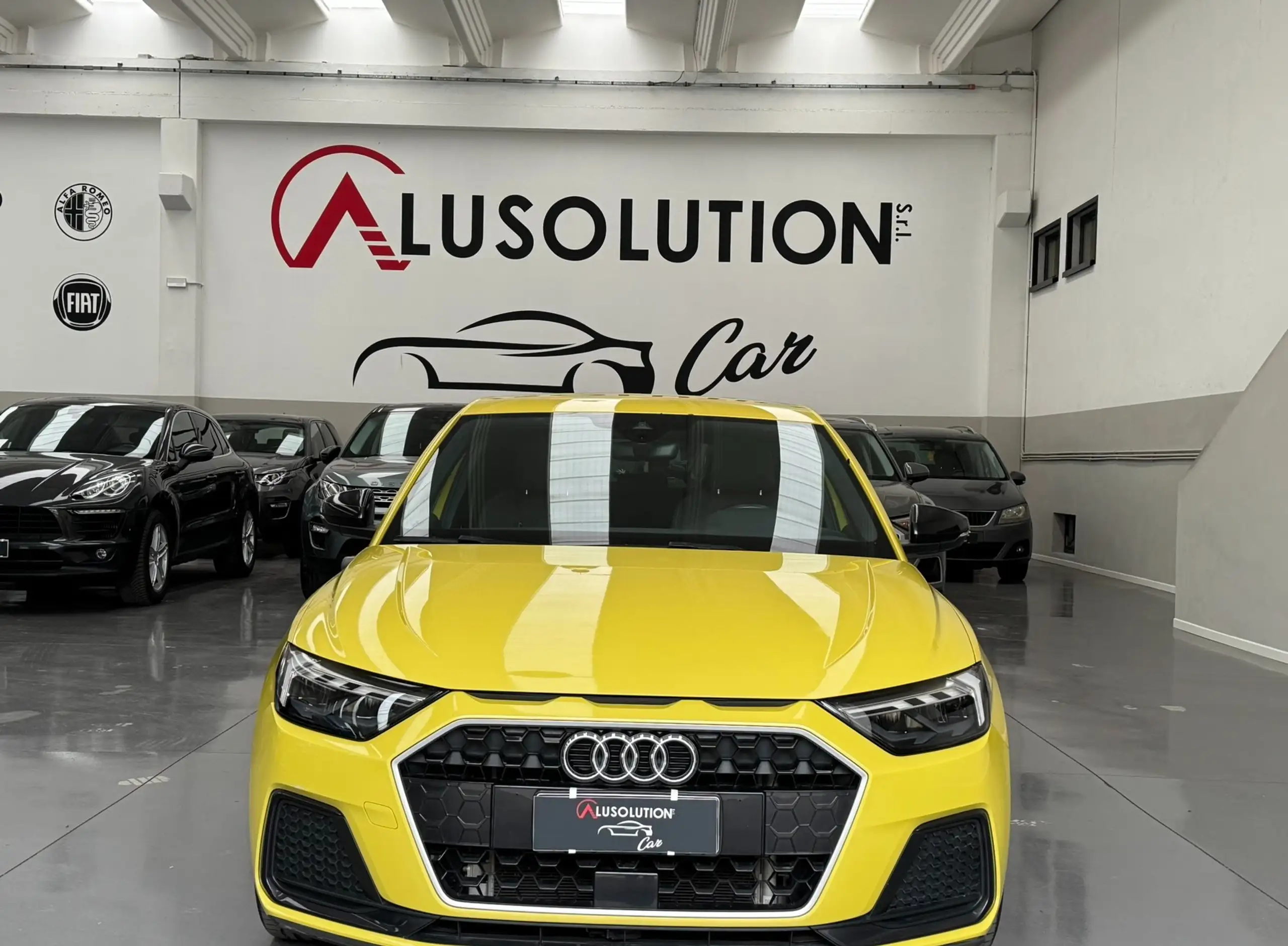 Audi - A1