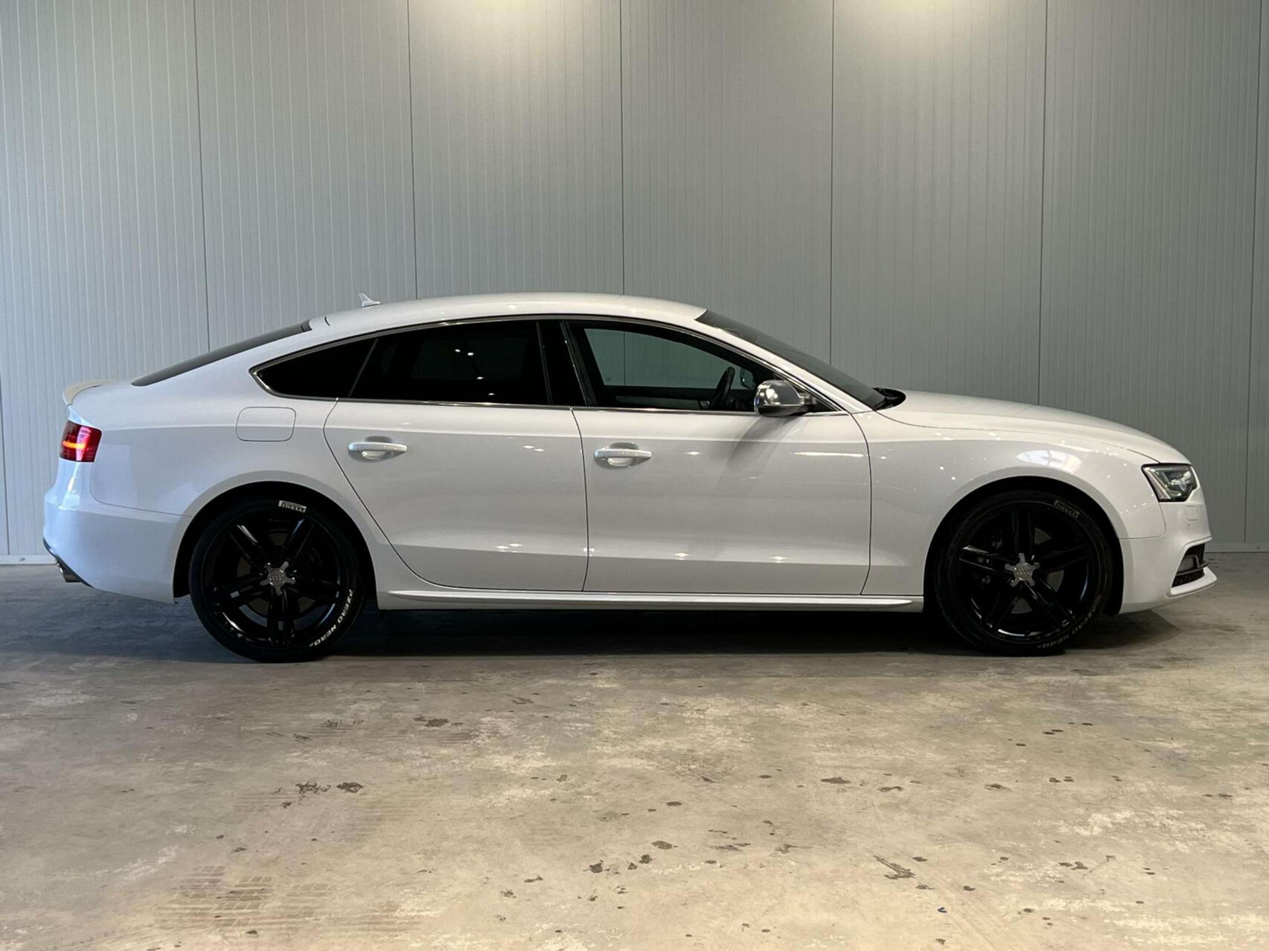 Audi - S5