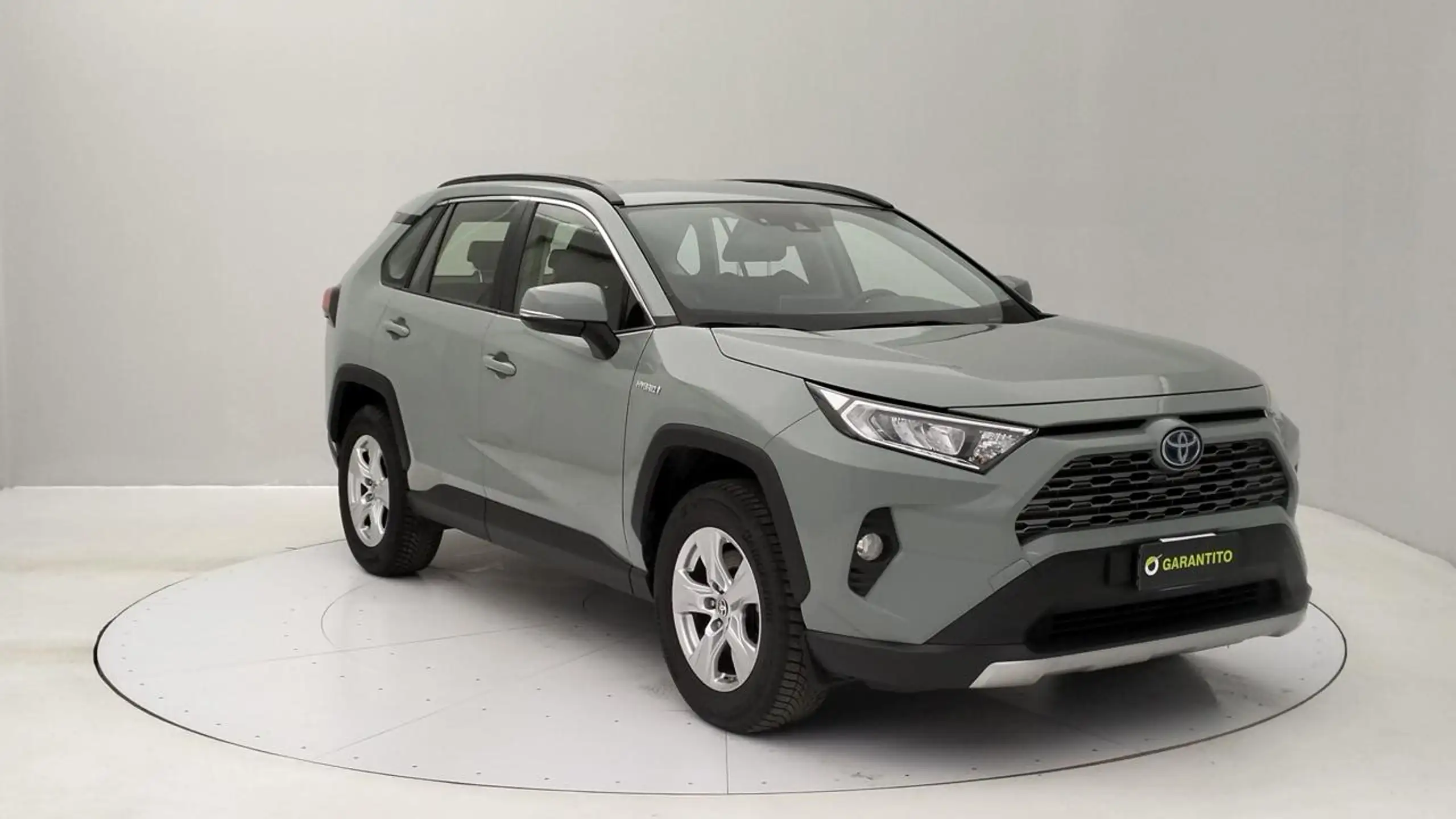 Toyota - RAV 4