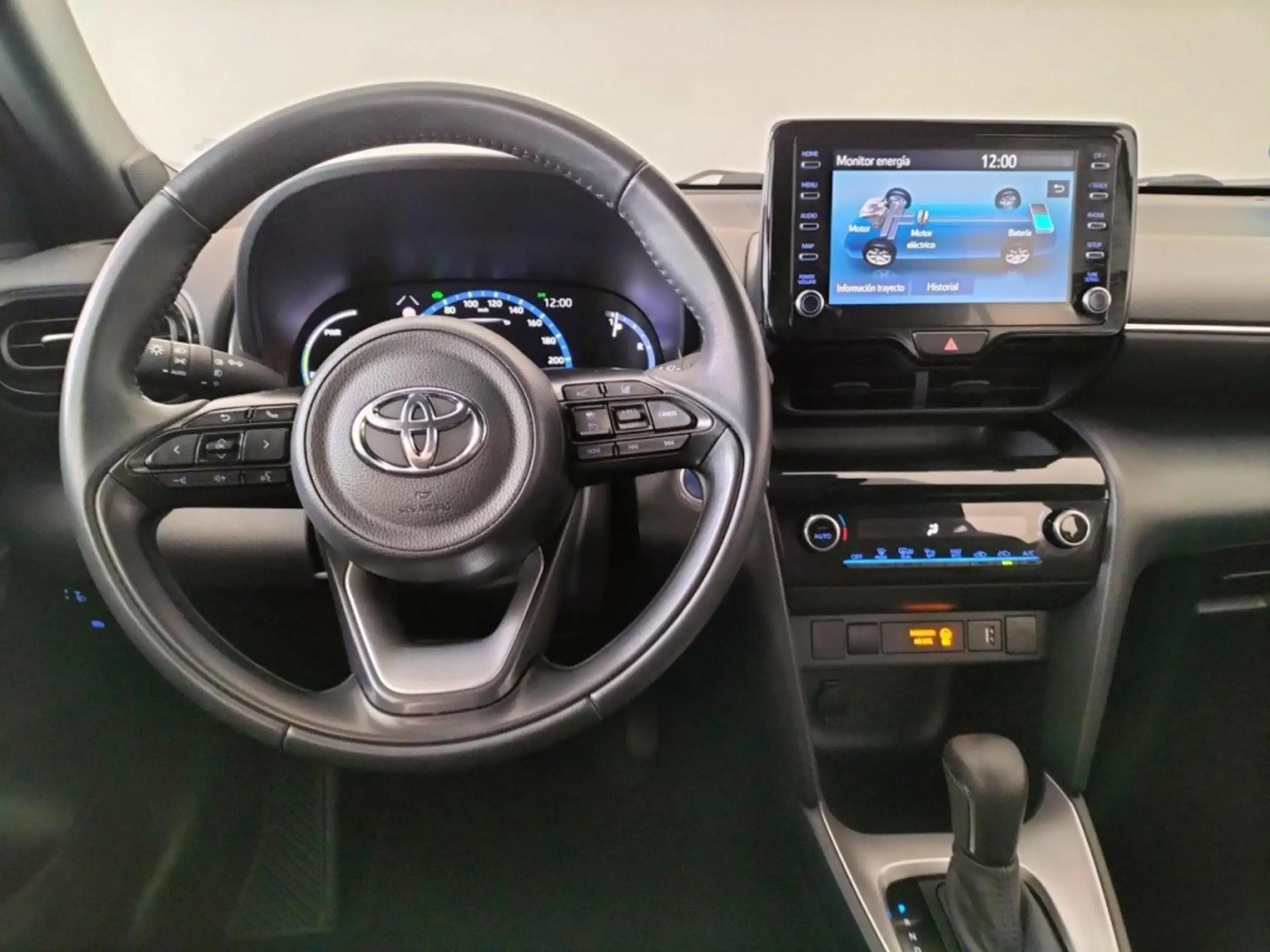 Toyota - Yaris Cross