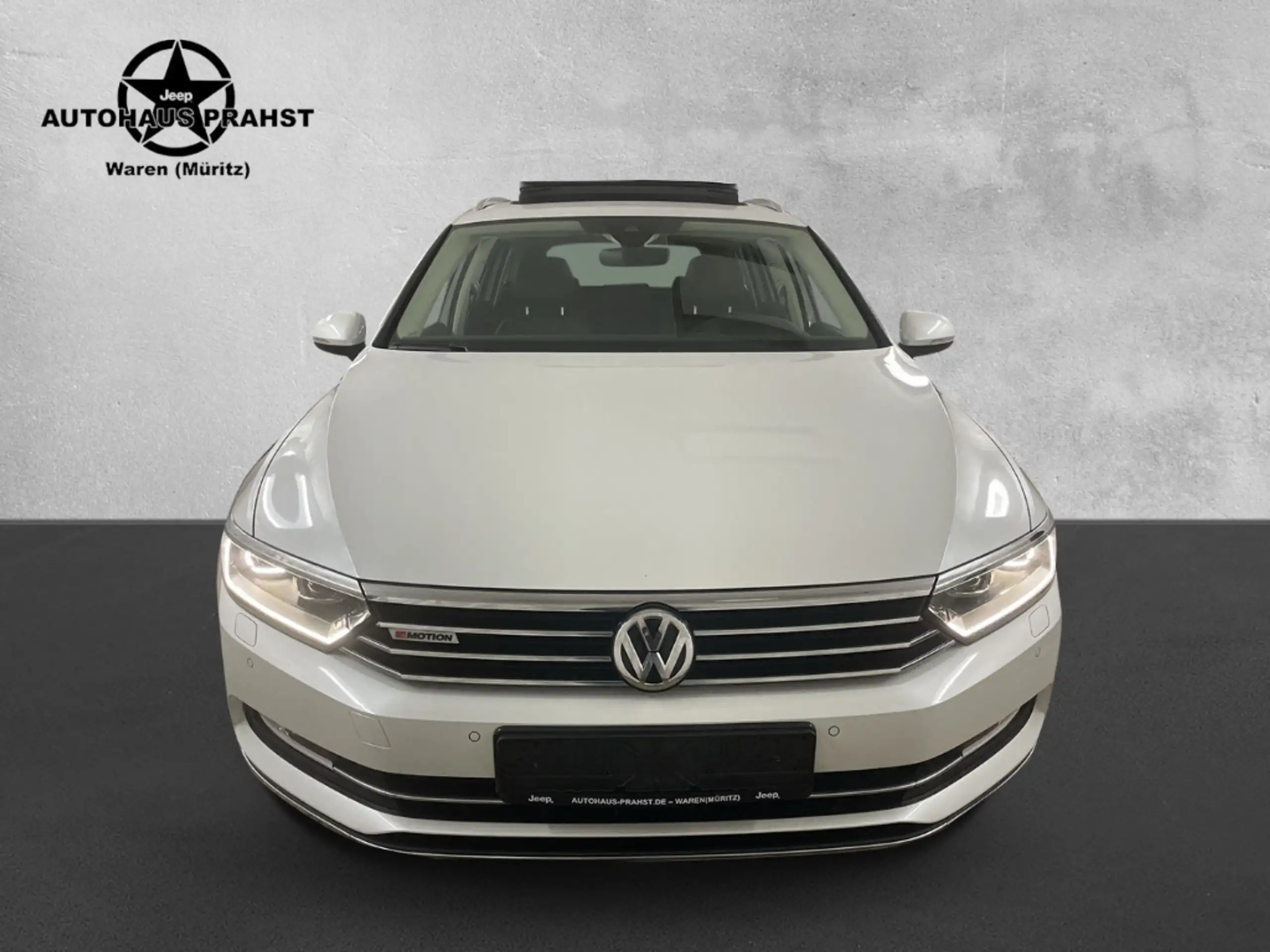 Volkswagen - Passat