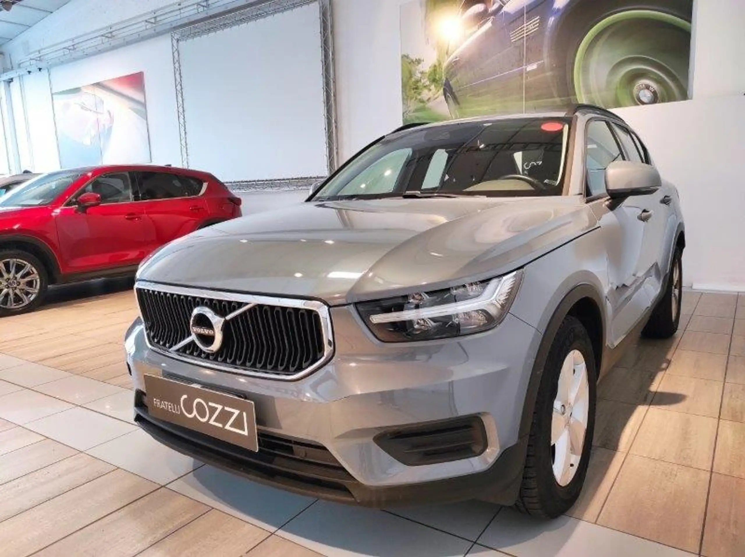 Volvo - XC40