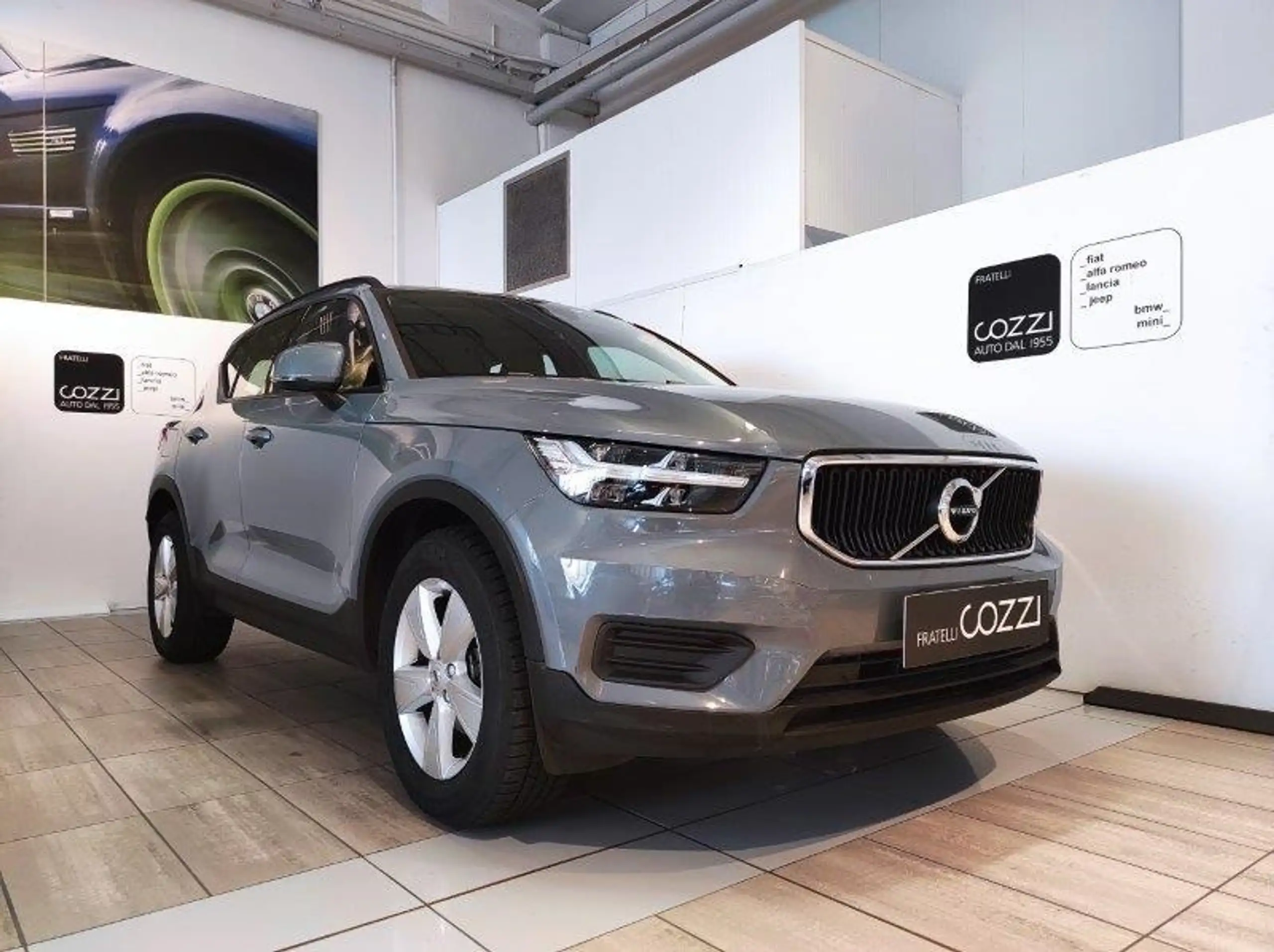 Volvo - XC40