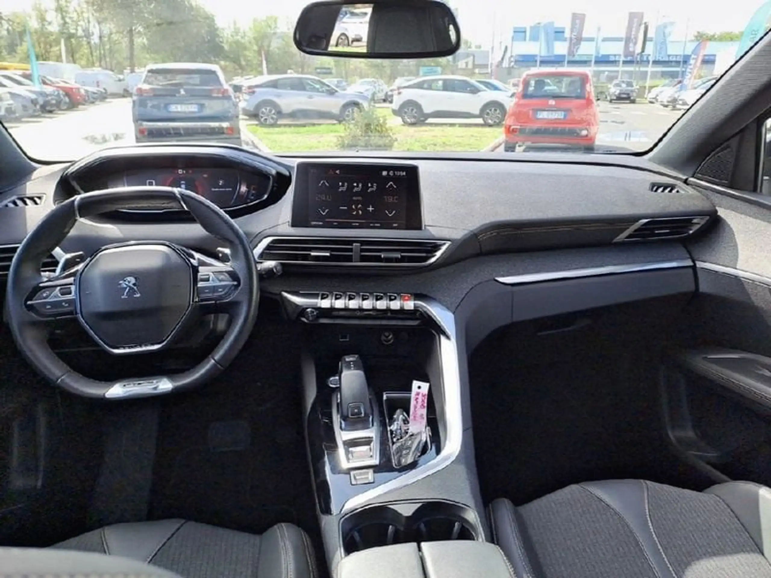 Peugeot - 3008