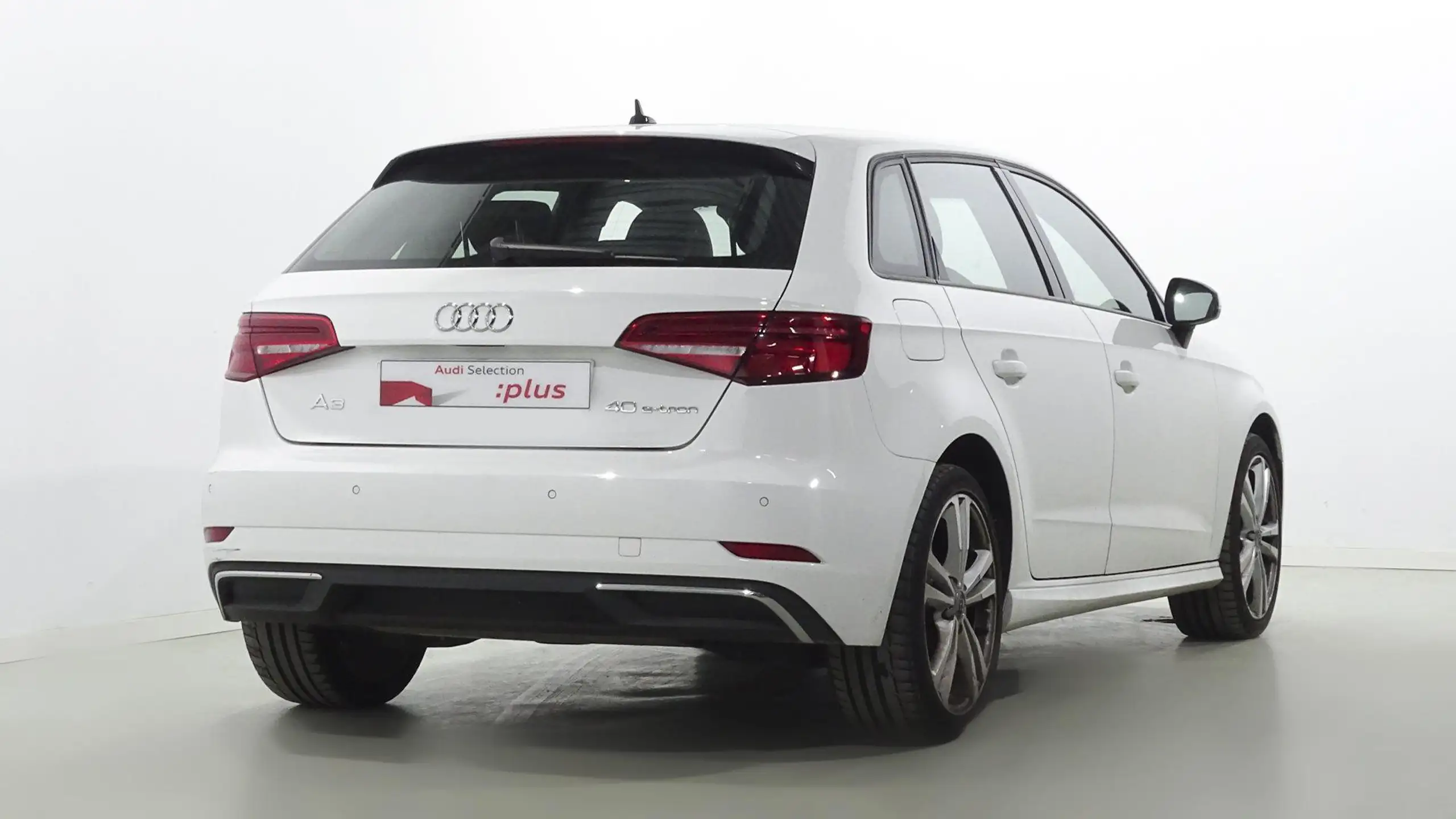 Audi - A3