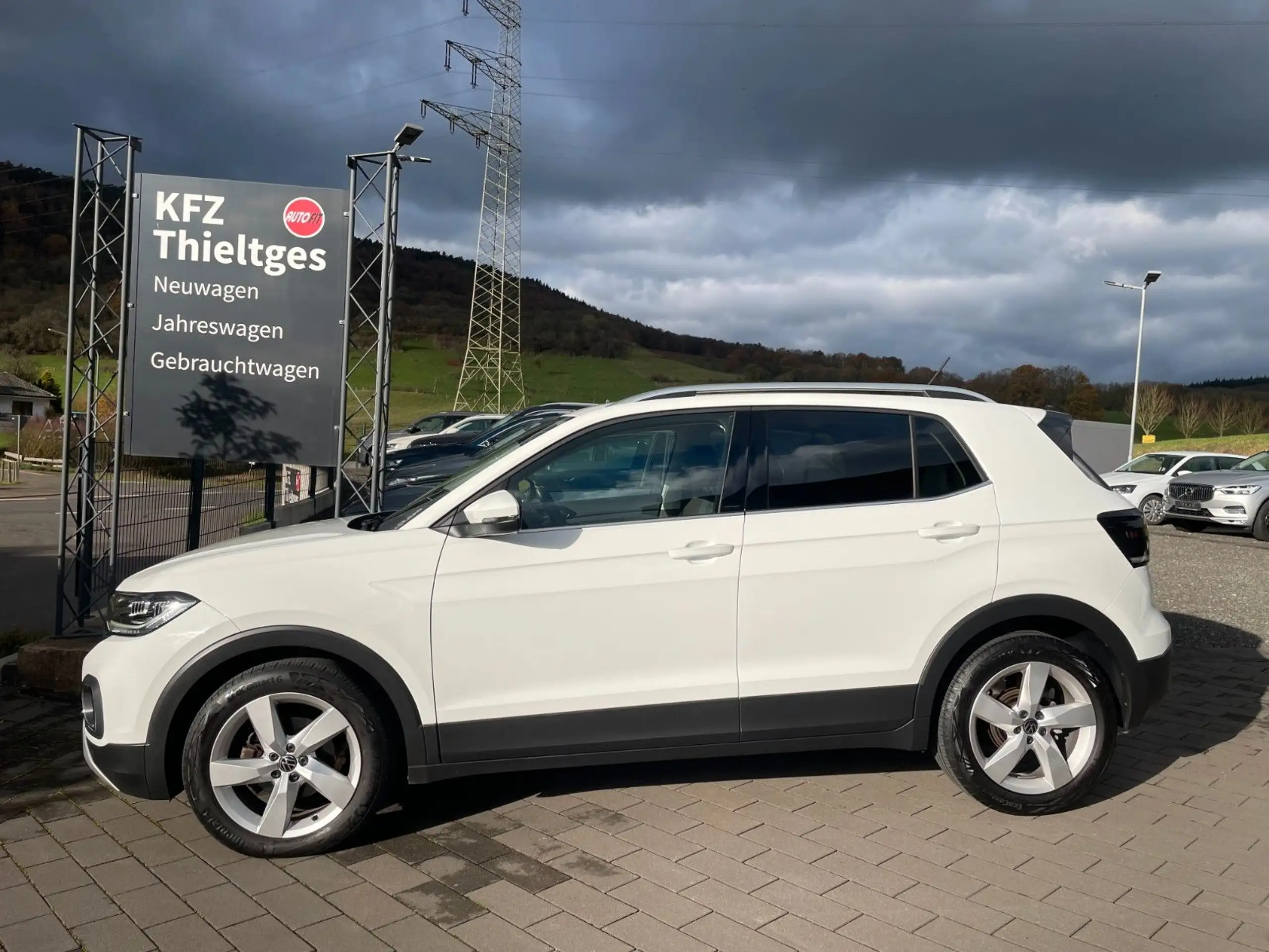 Volkswagen - T-Cross