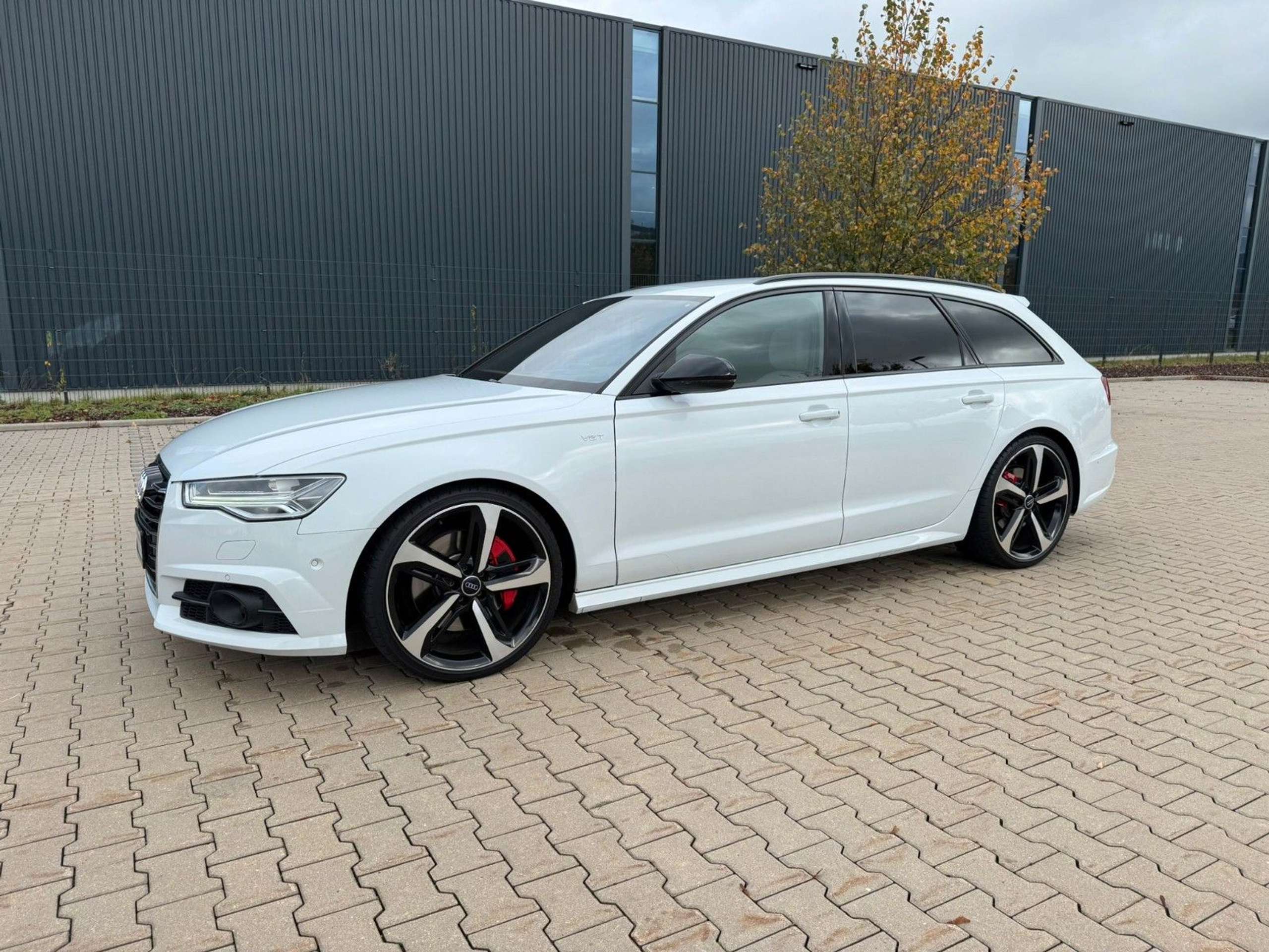 Audi - A6