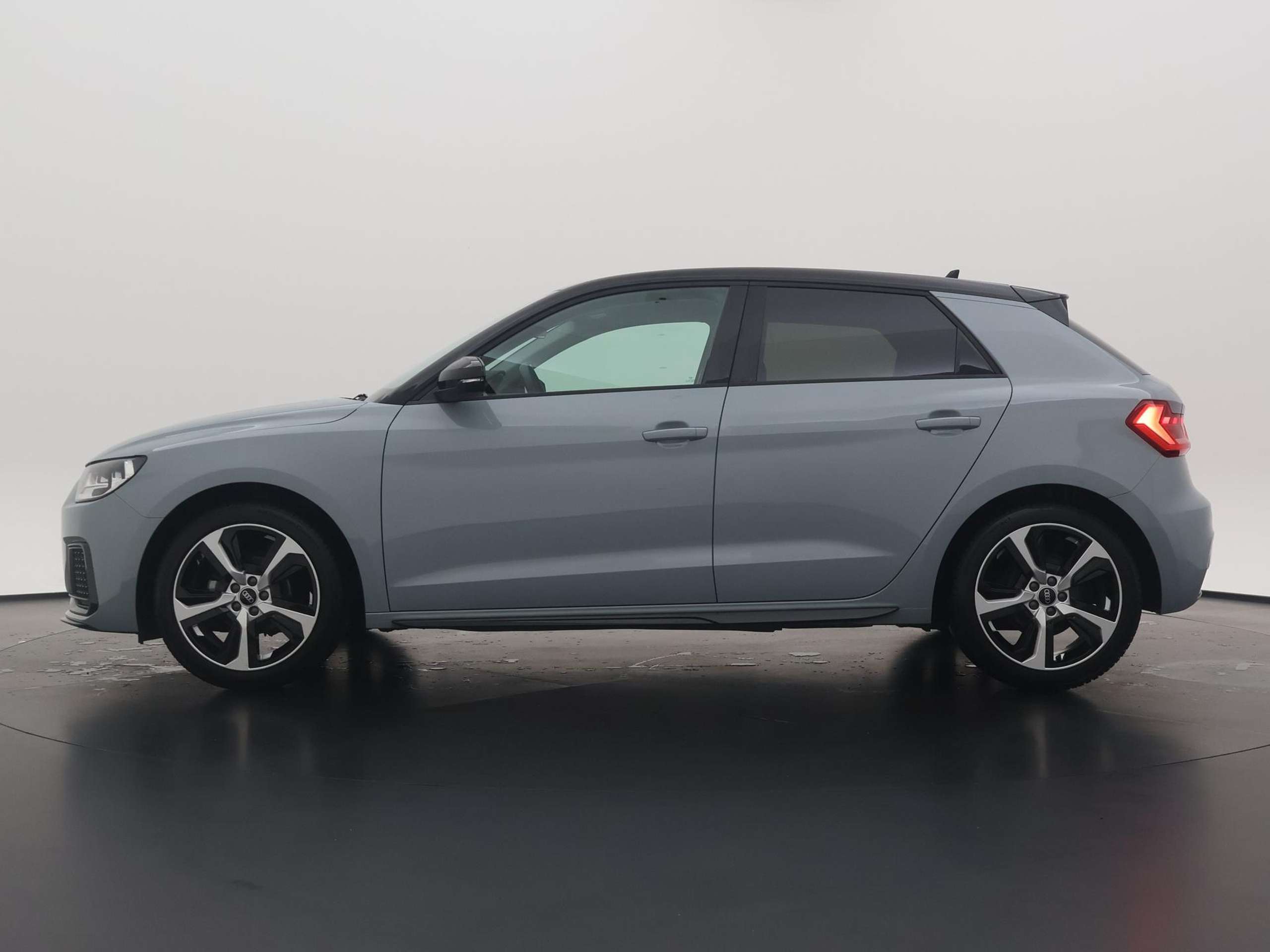 Audi - A1