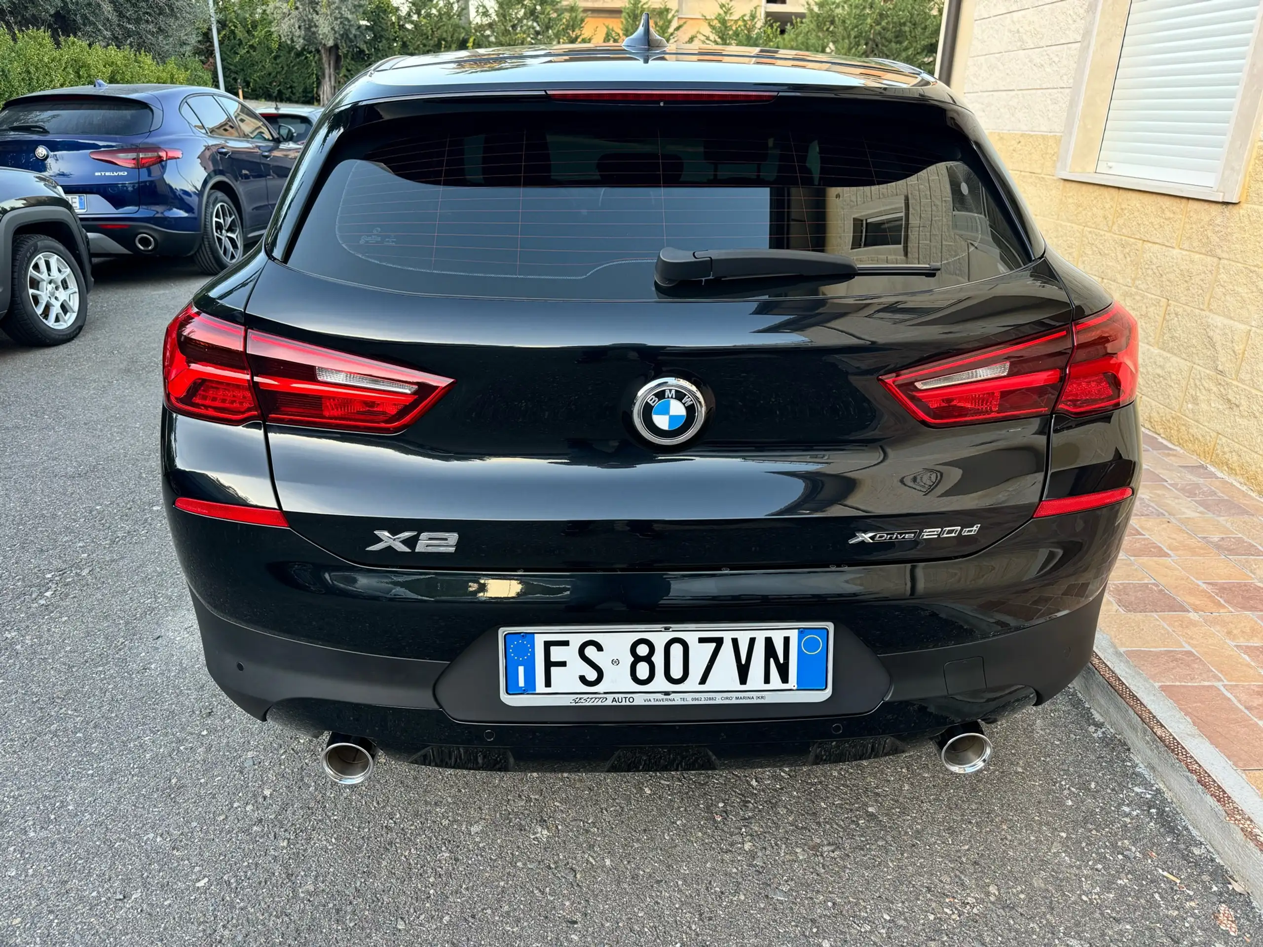 BMW - X2