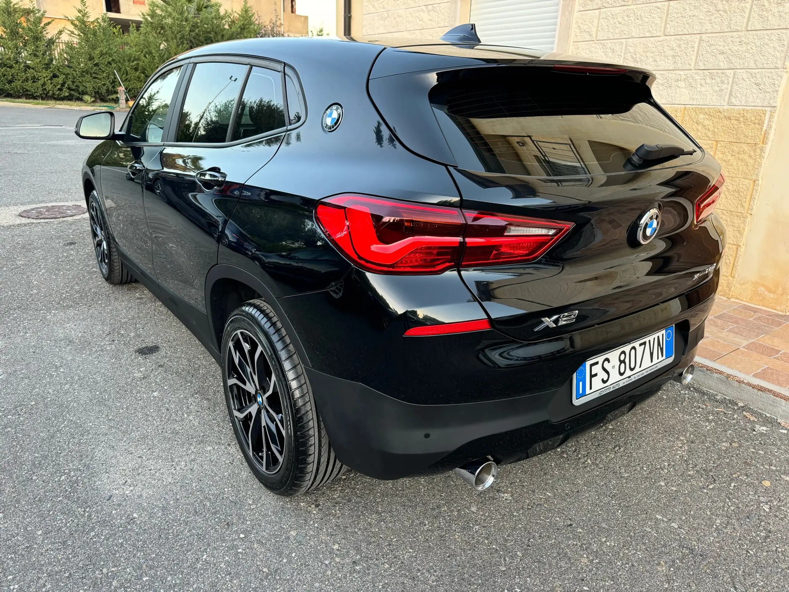 BMW - X2